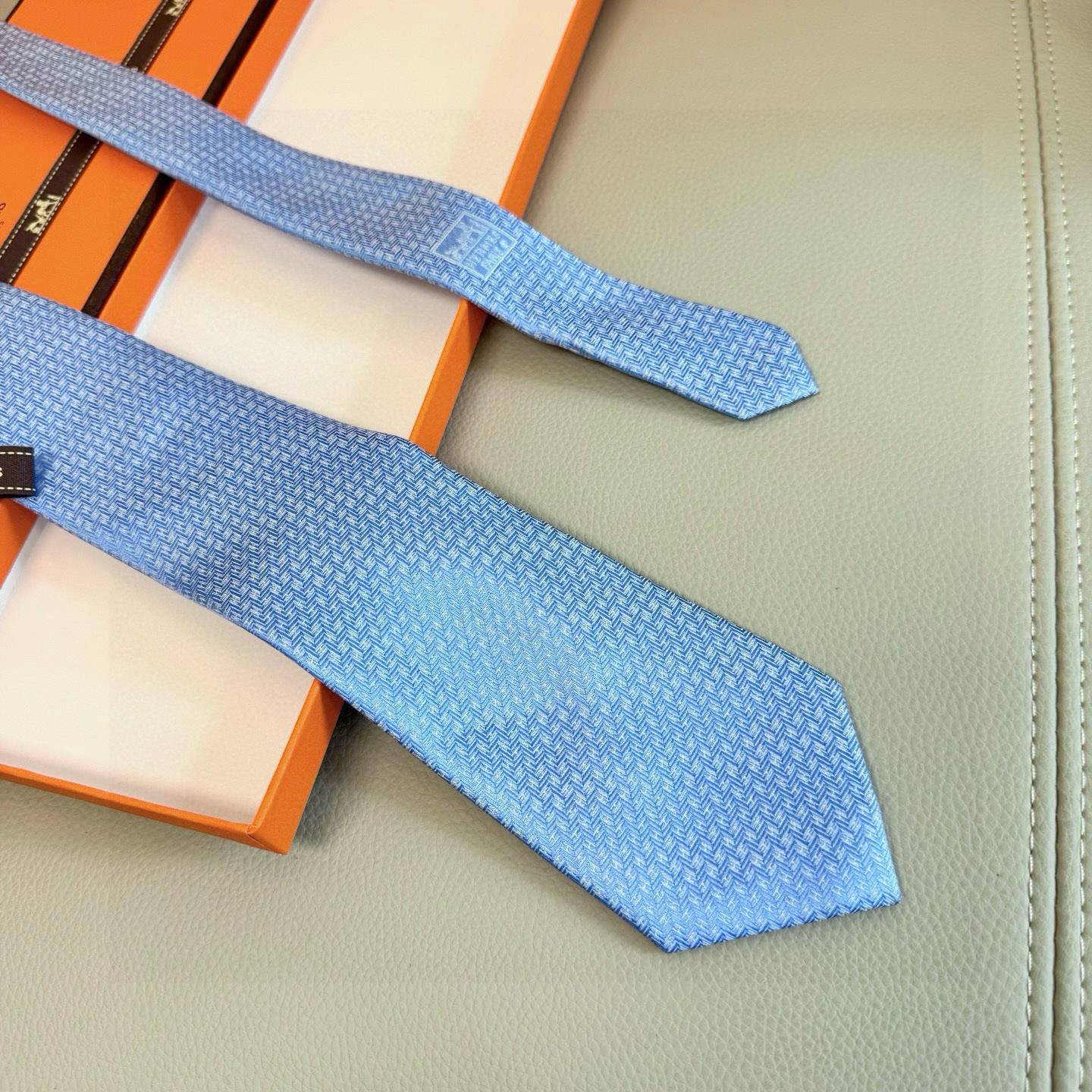 HERMES ネクタイ 100シルク H柄 ネイビー - 画像 8