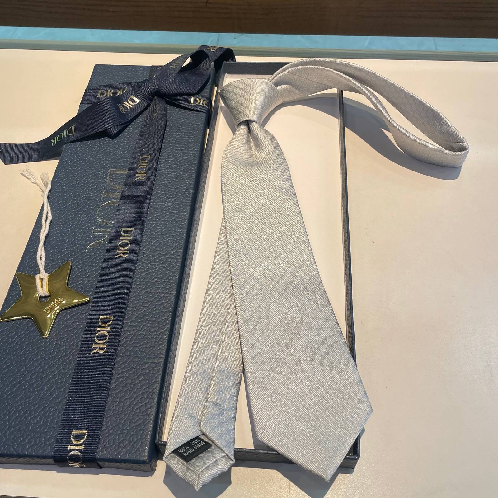 DIOR ディオール モノグラム柄 ネクタイ シルク調 ダークグレー - 画像 13