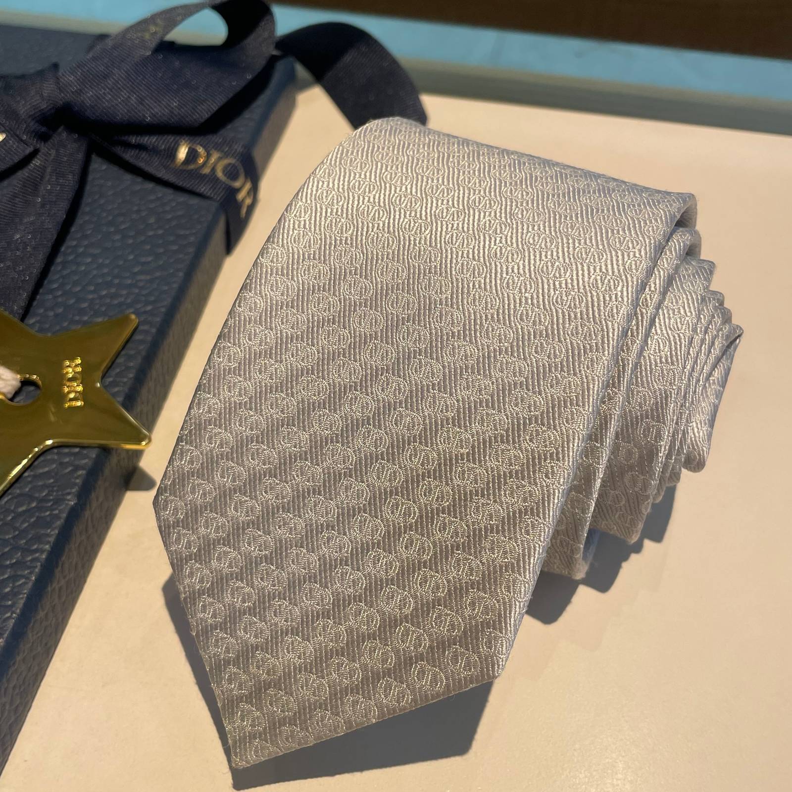 DIOR ディオール モノグラム柄 ネクタイ シルク調 ダークグレー - 画像 16