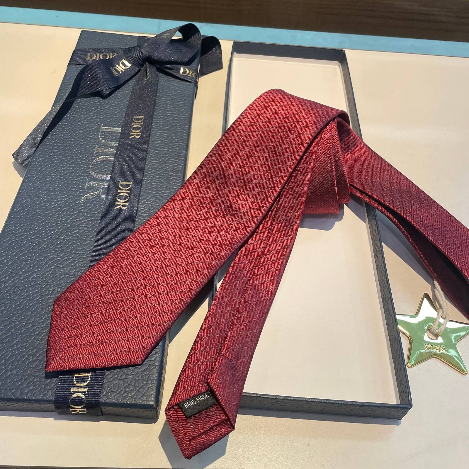 DIOR ディオール ファッションネクタイ レッド - 画像 2