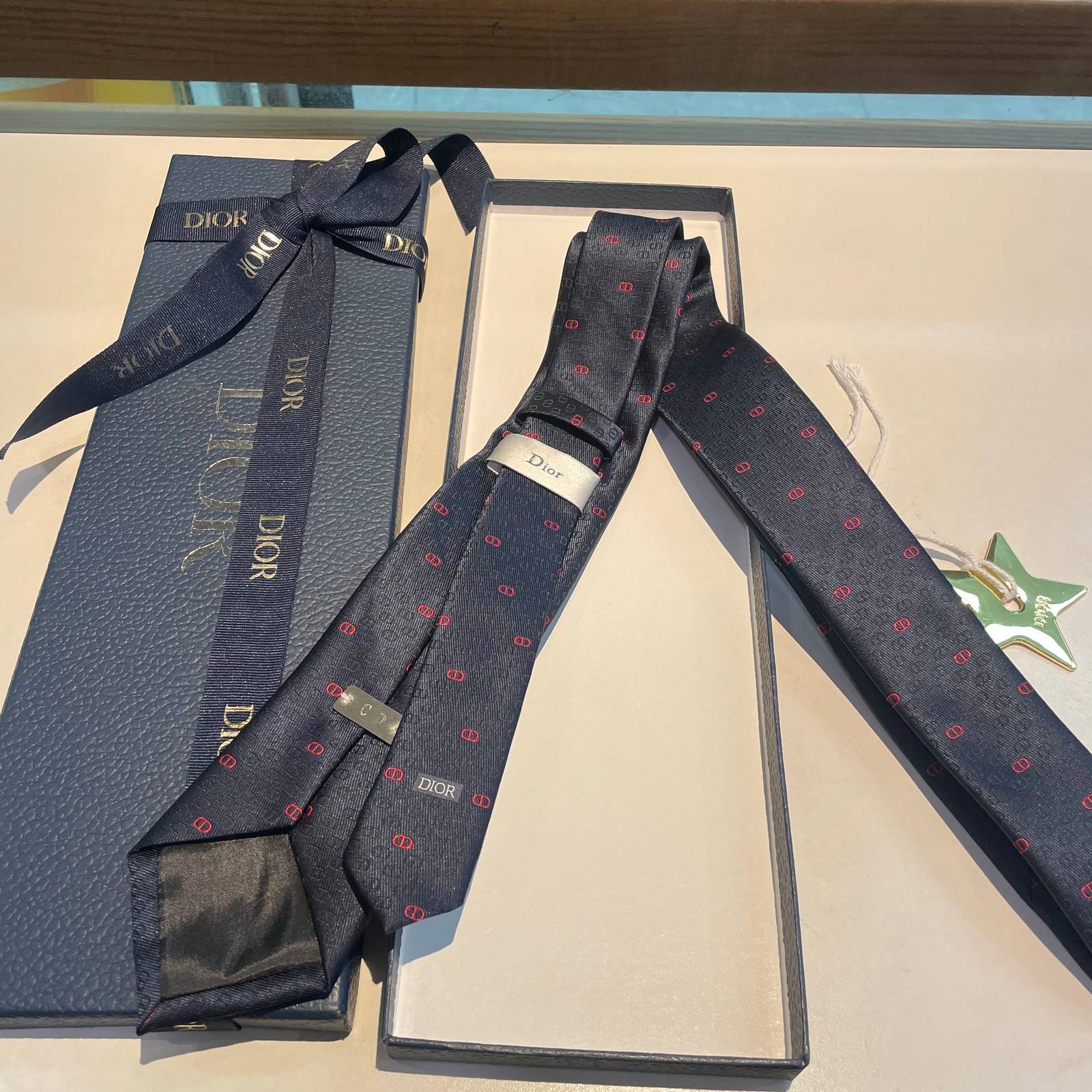 DIOR ディオール ファッションネクタイ レッド - 画像 9