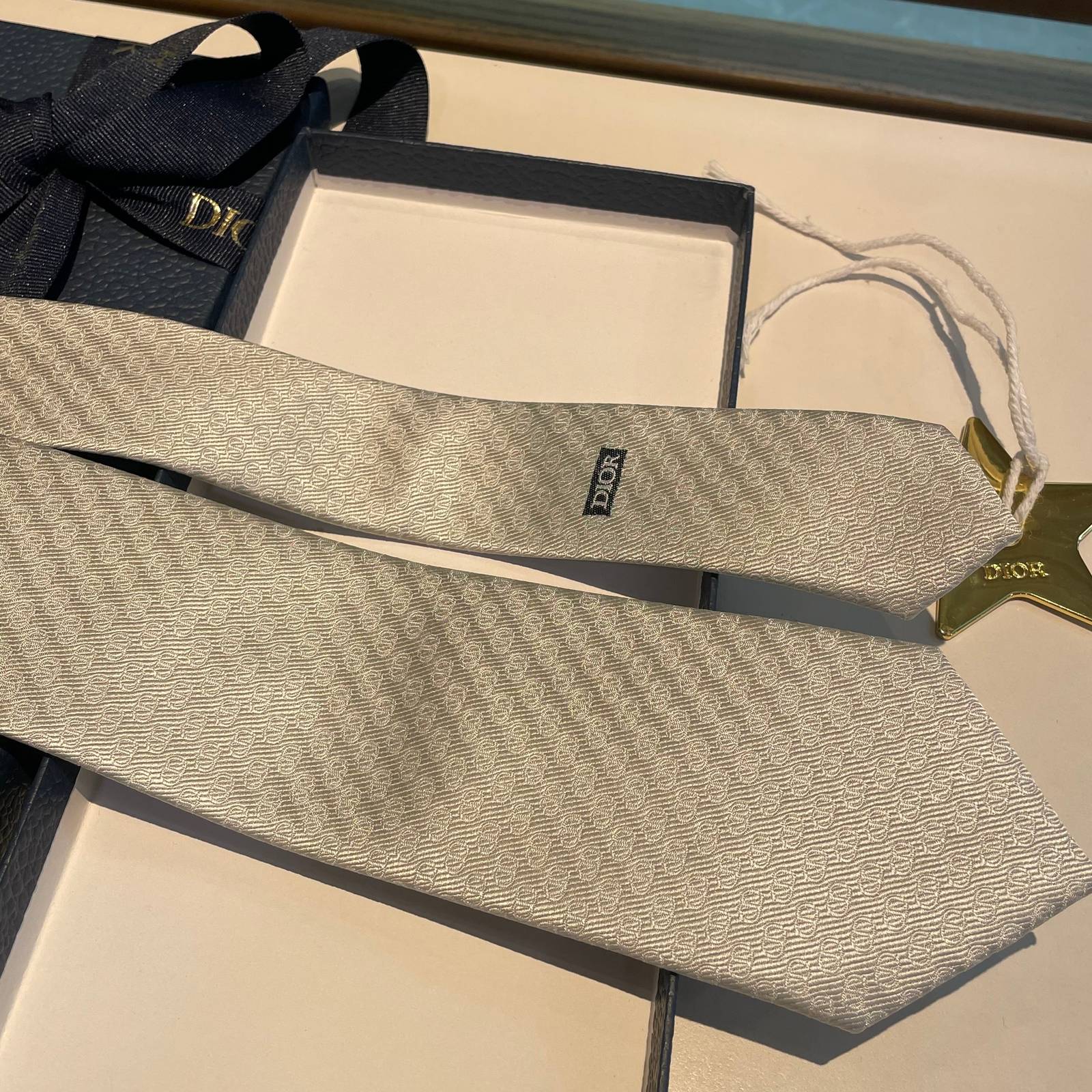 DIOR ディオール ネクタイ シルク CD オーバーレイ ネイビー - 画像 7