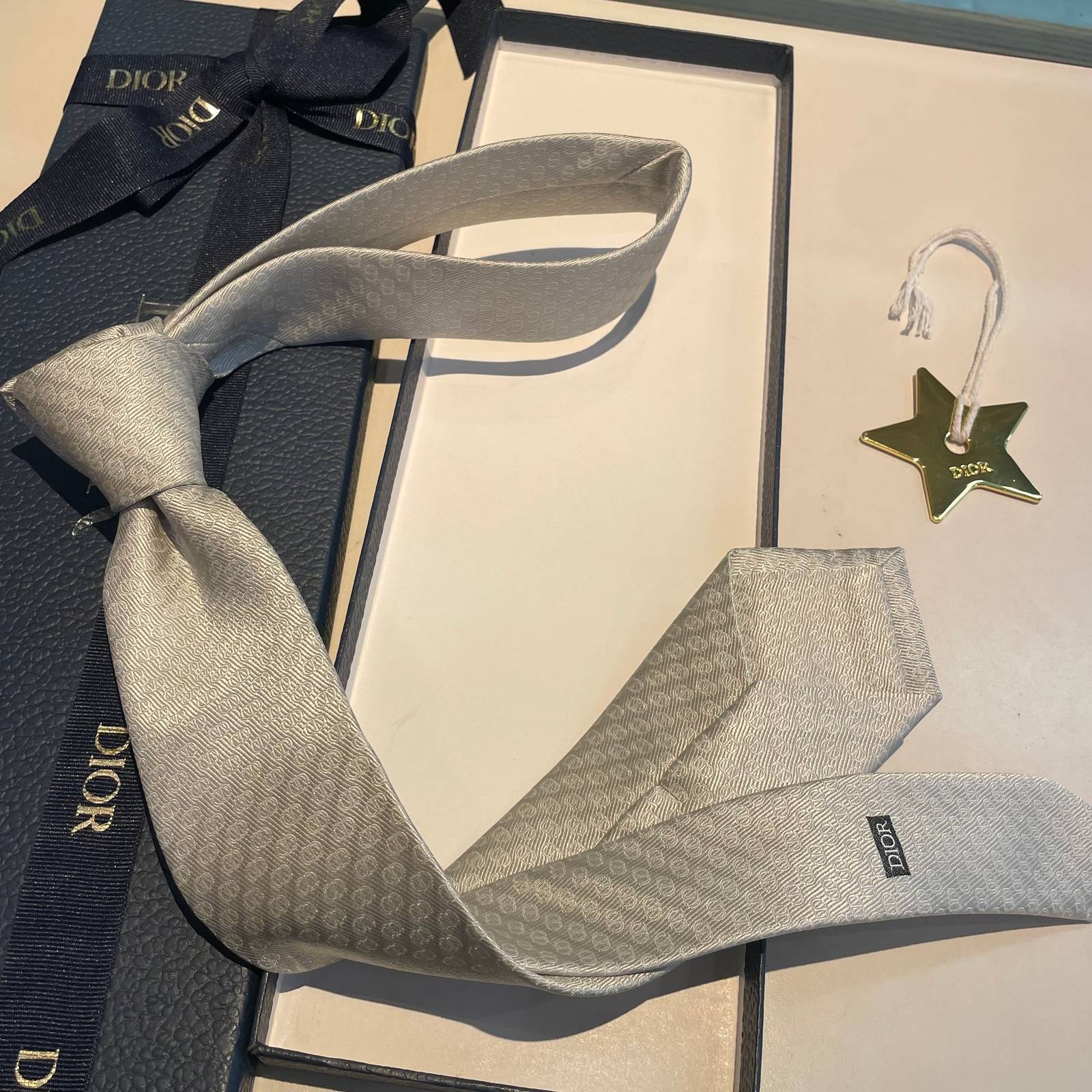 DIOR ディオール ネクタイ シルク CD オーバーレイ ネイビー - 画像 11