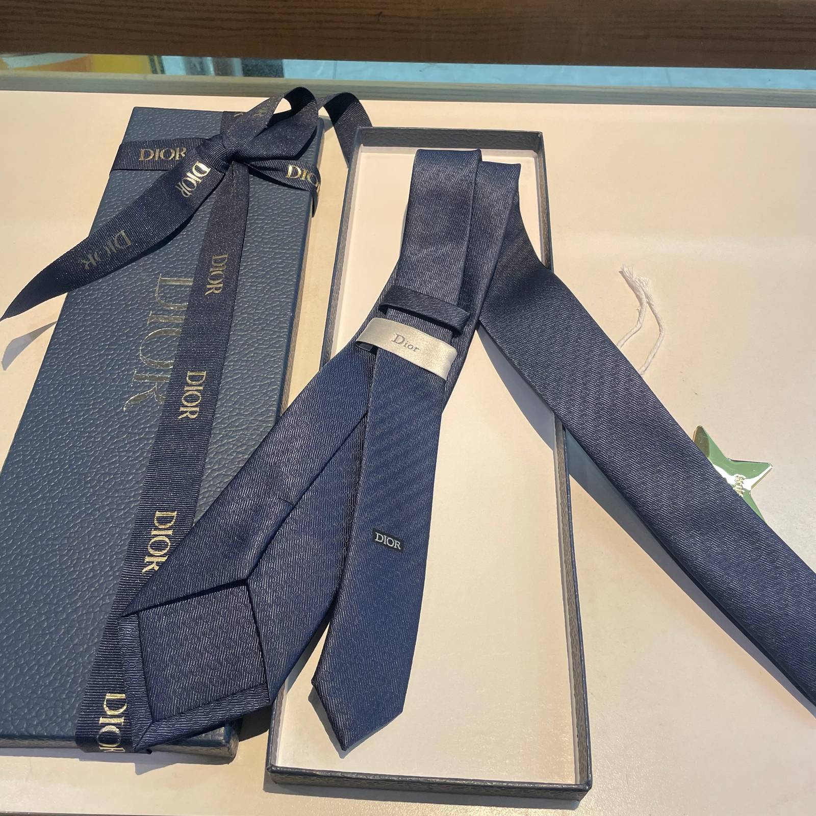 DIOR ディオール ネクタイ シルク CD オーバーレイ ネイビー - 画像 14