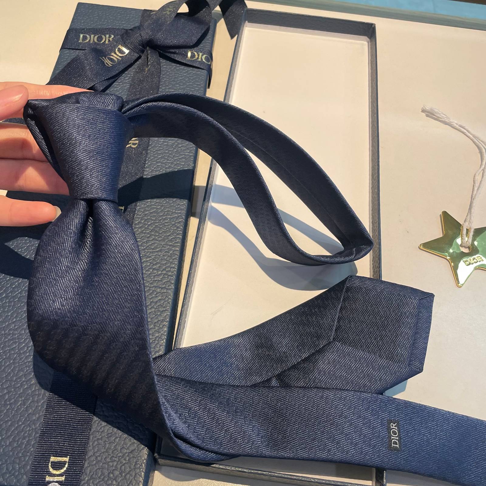 DIOR ディオール シルク調ネクタイ パッチワーク柄 ブルー - 画像 5