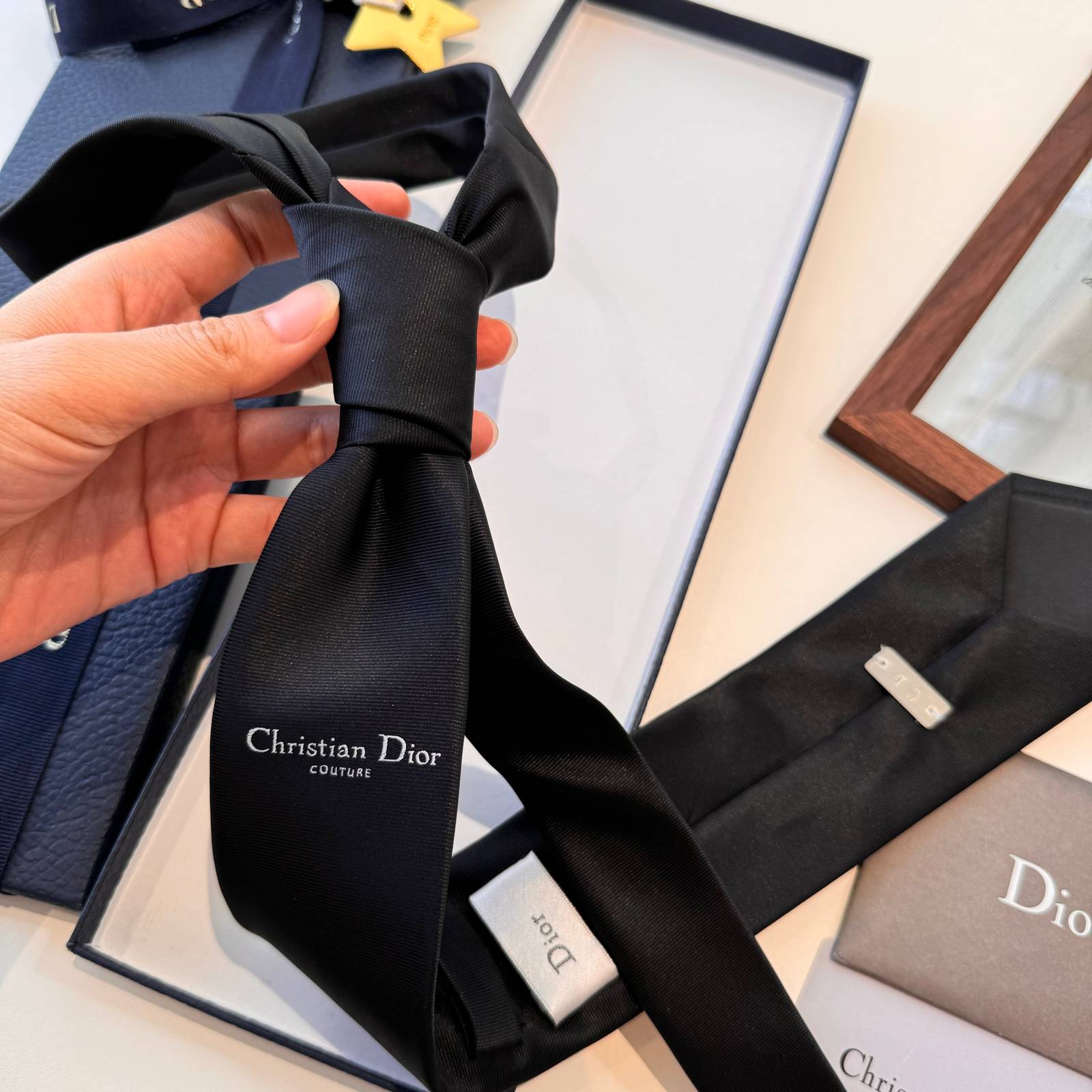 DIOR ディオール シルク調ネクタイ パッチワーク柄 ブルー - 画像 13