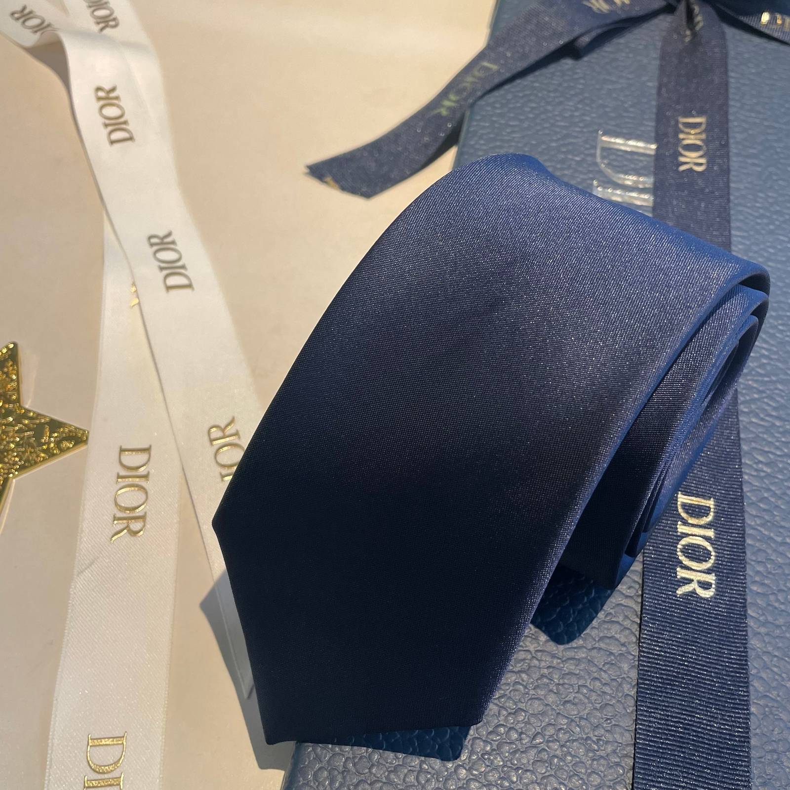 Christian Dior クリスチャン ディオール ネクタイ シルク調 刺繍 2色展開 - 画像 9