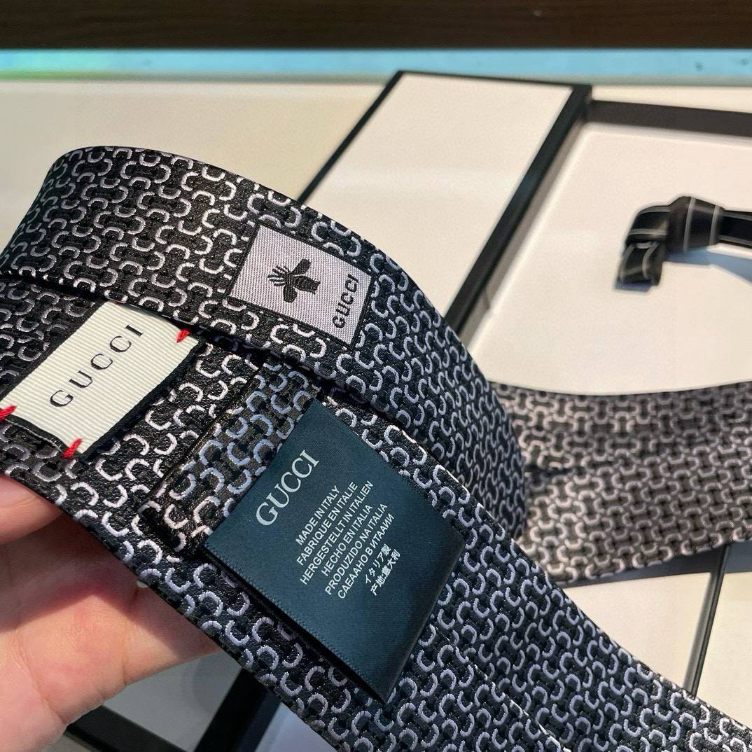 GUCCI グッチ ネクタイ パッチワーク柄 レッド - 画像 12