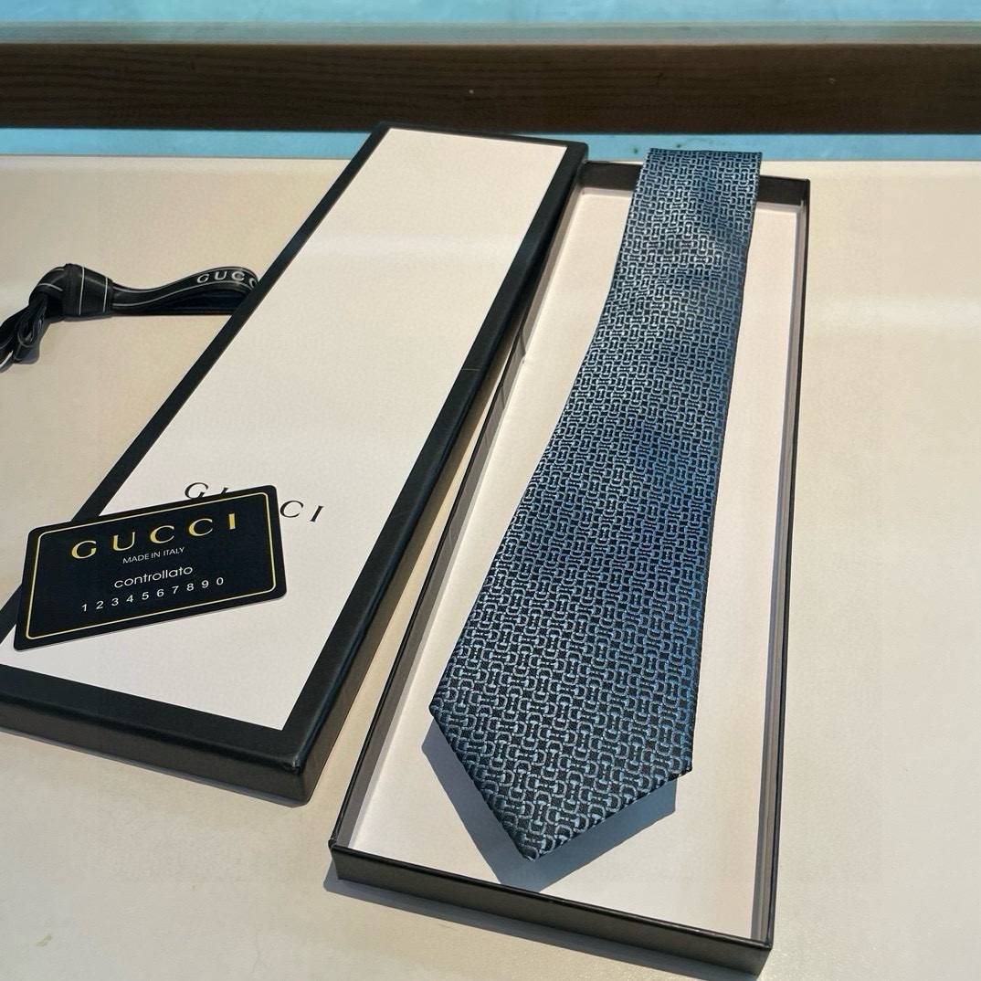 GUCCI グッチ ネクタイ パッチワーク柄 レッド - 画像 17