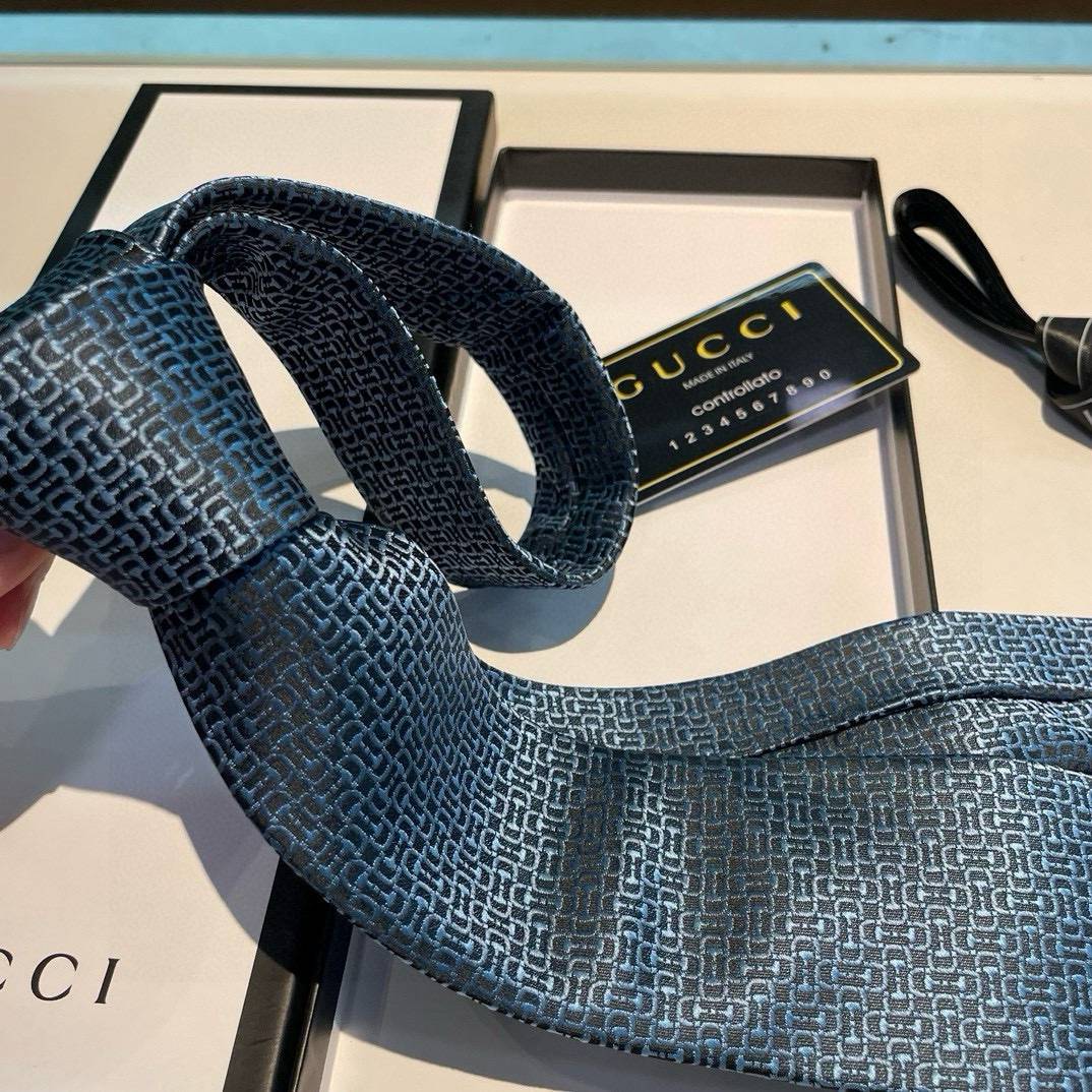 GUCCI グッチ GG 柄 シルク ネクタイ ネイビー レザー製ネクタイピン付 - 画像 5