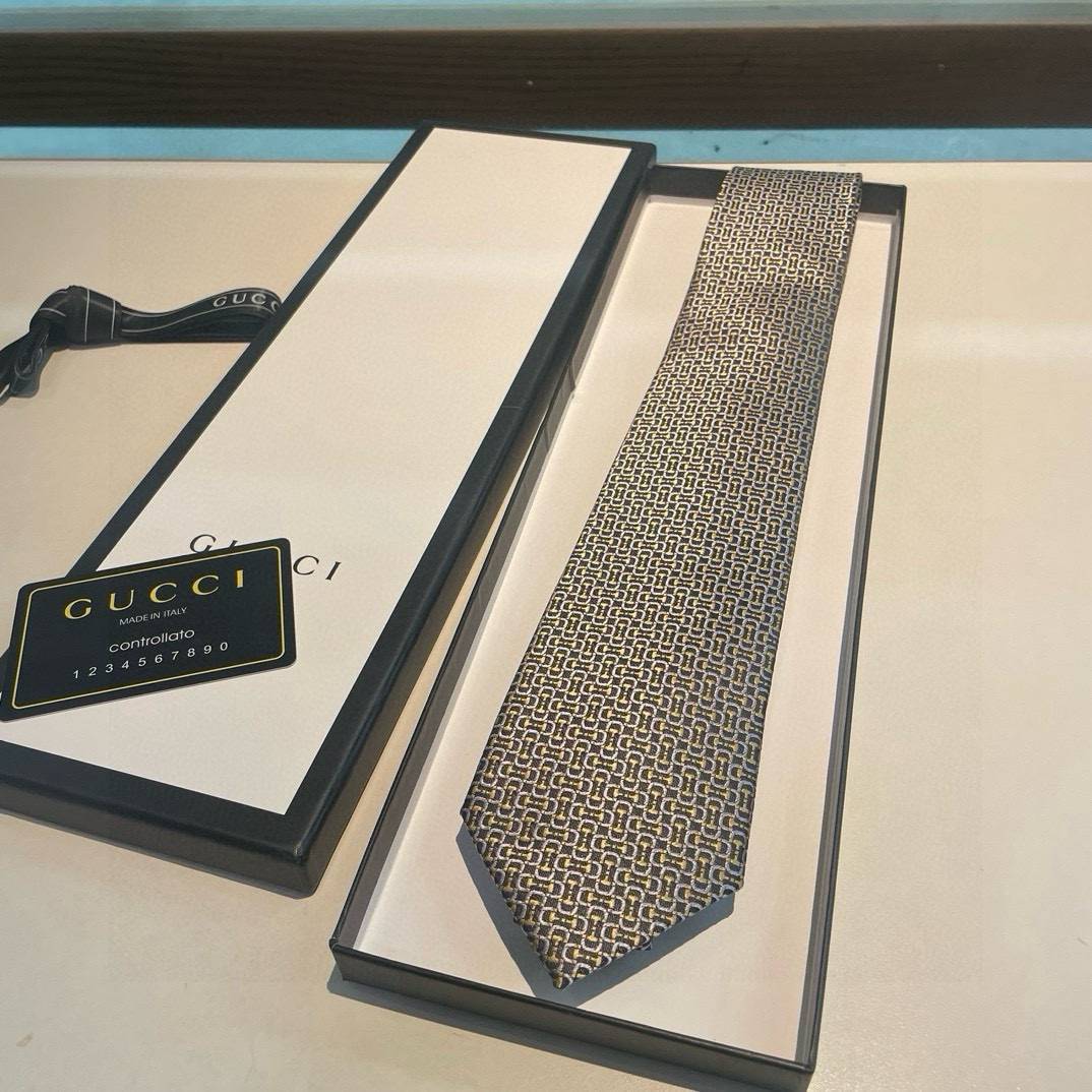 GUCCI グッチ GG 柄 シルク ネクタイ ネイビー レザー製ネクタイピン付 - 画像 7