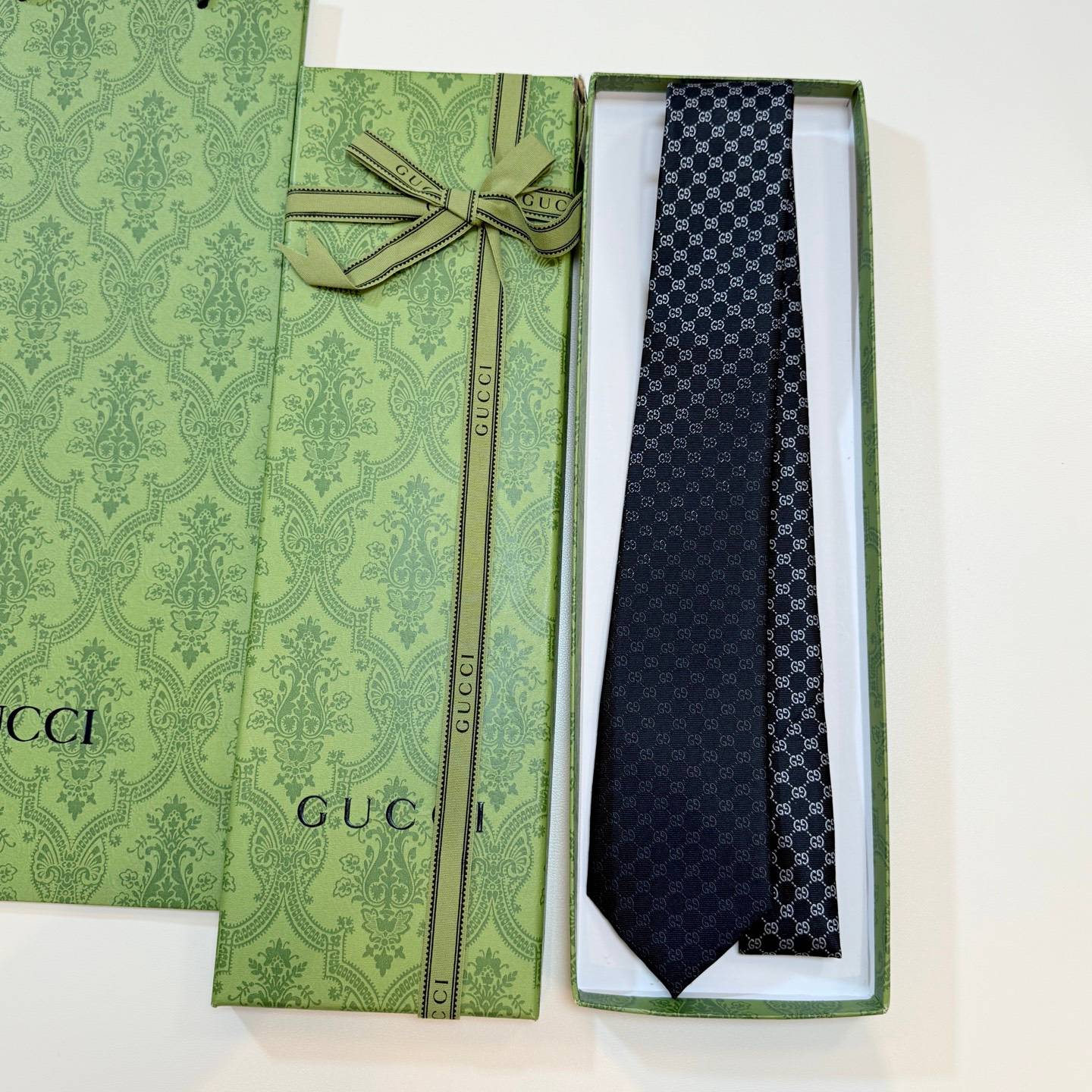 GUCCI グッチ シルクネクタイ GGモノグラム柄 ブラック - 画像 10