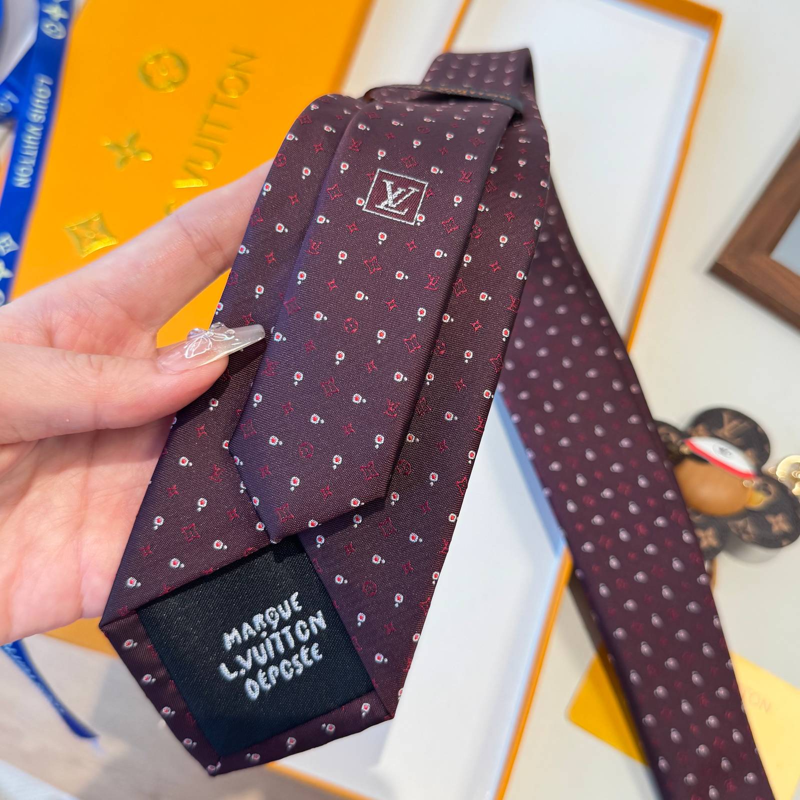 Louis Vuitton ルイヴィトン ネクタイ モノグラム柄 全4色展開 - 画像 7