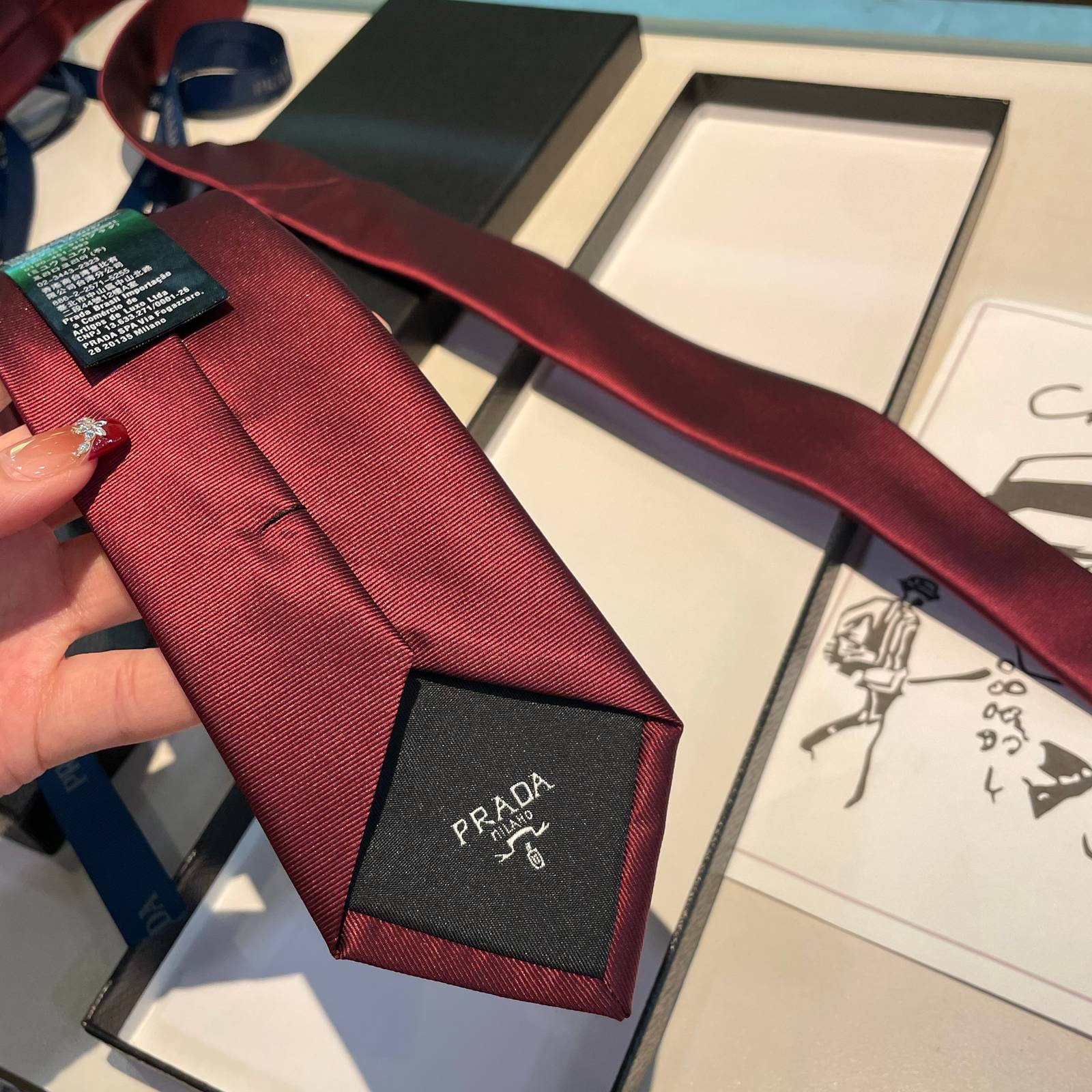 PRADA プラダ ボタンダウンネクタイ レッド - 画像 2