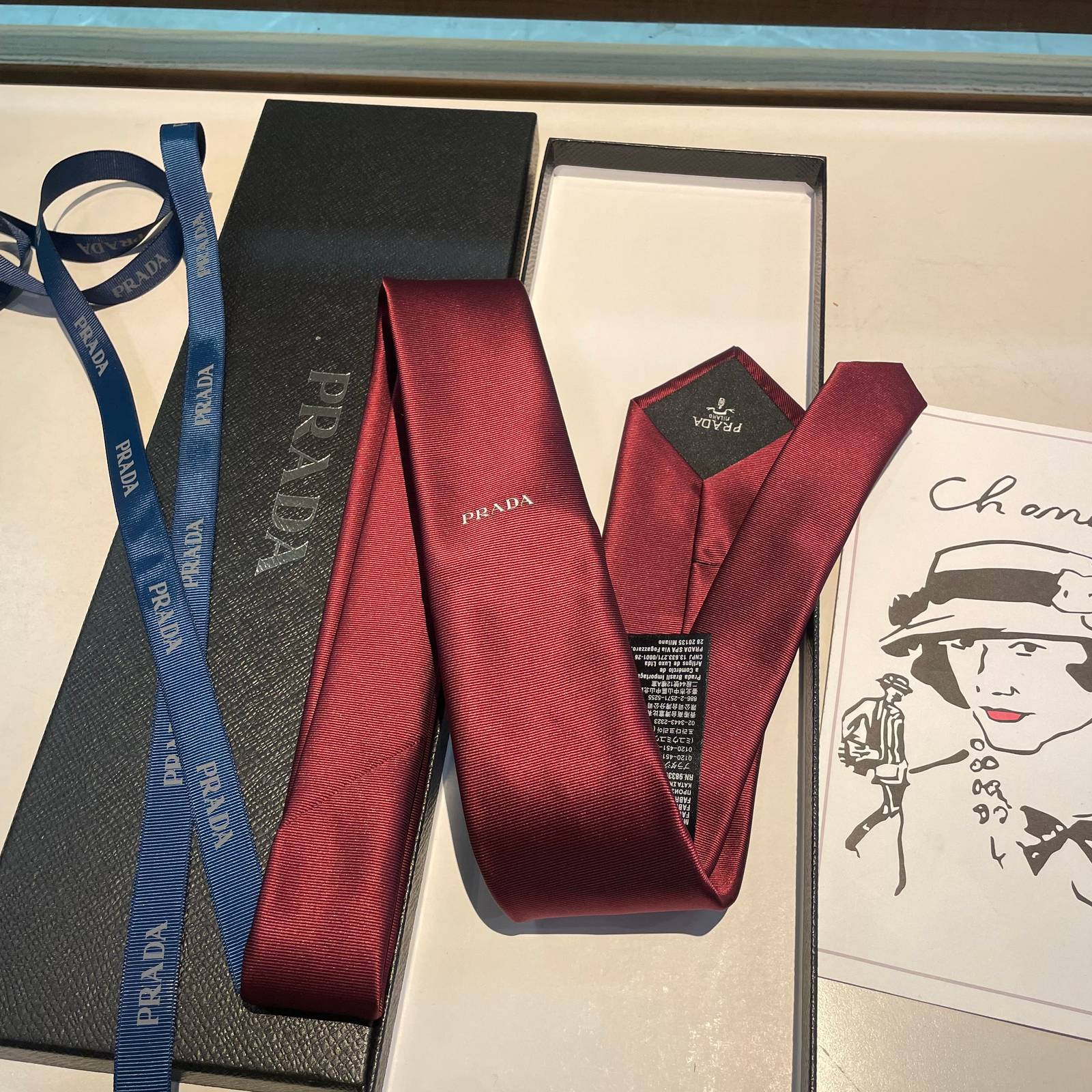 PRADA プラダ ボタンダウンネクタイ レッド - 画像 3
