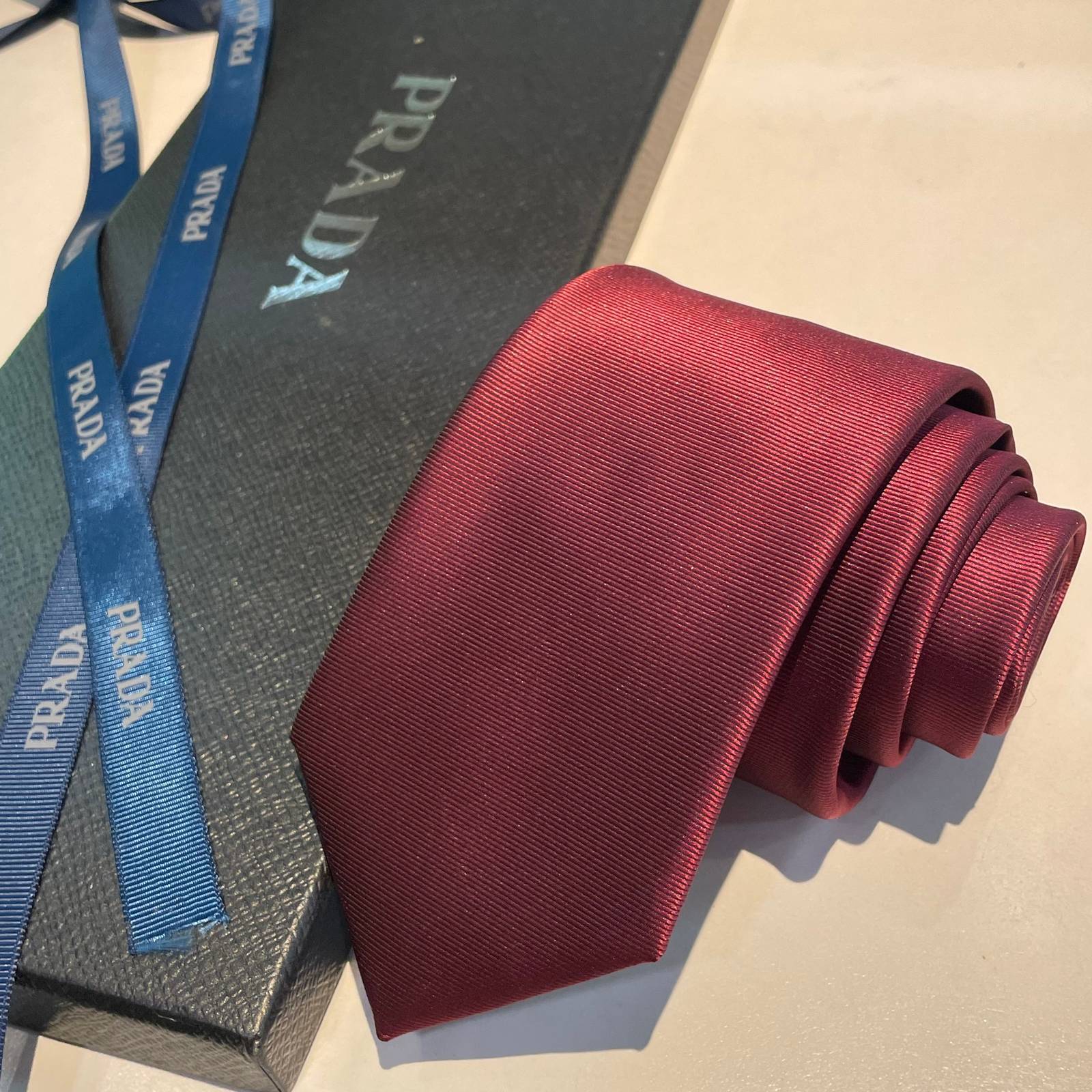 PRADA プラダ ボタンダウンネクタイ レッド - 画像 8