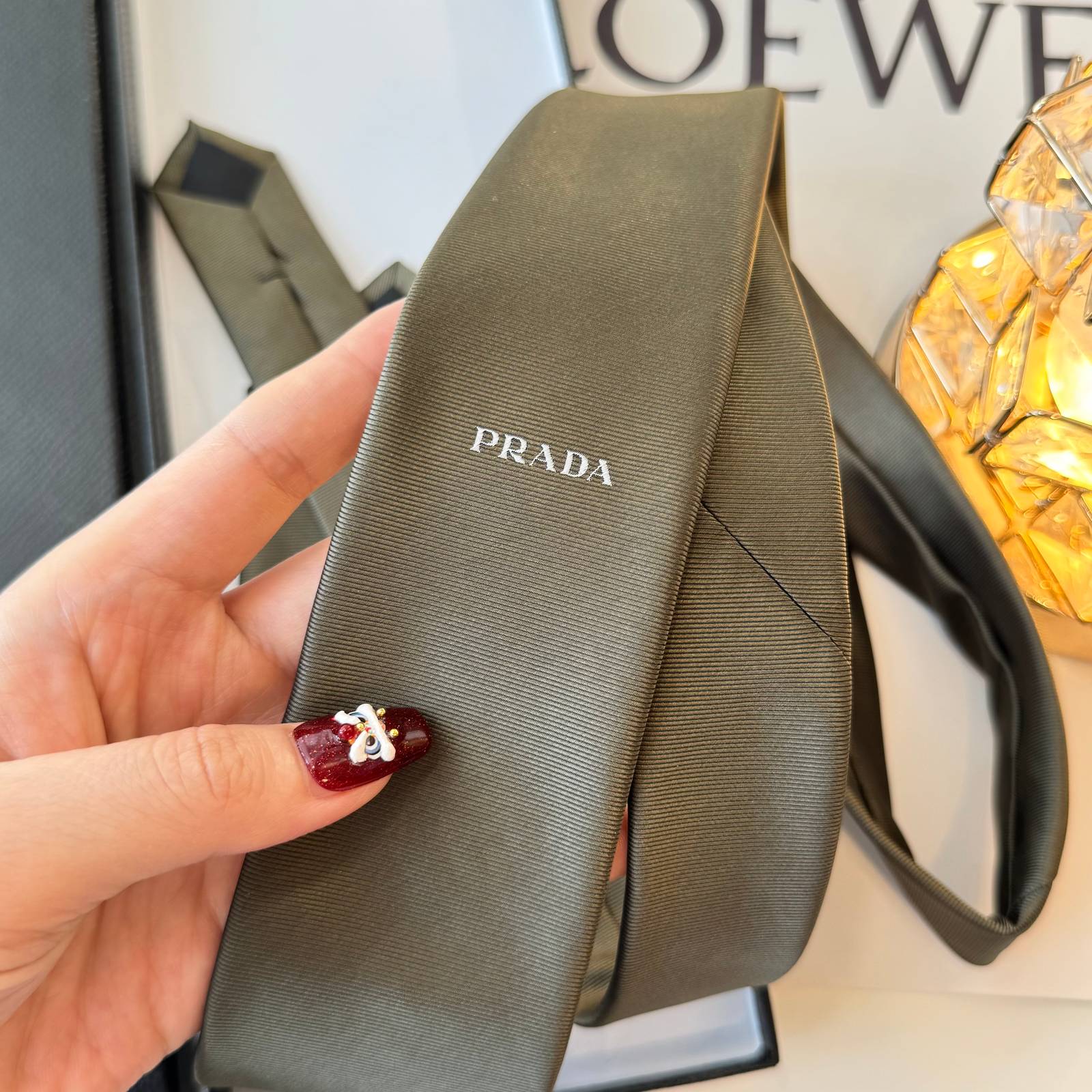 PRADA プラダ ボタンダウンネクタイ レッド - 画像 11