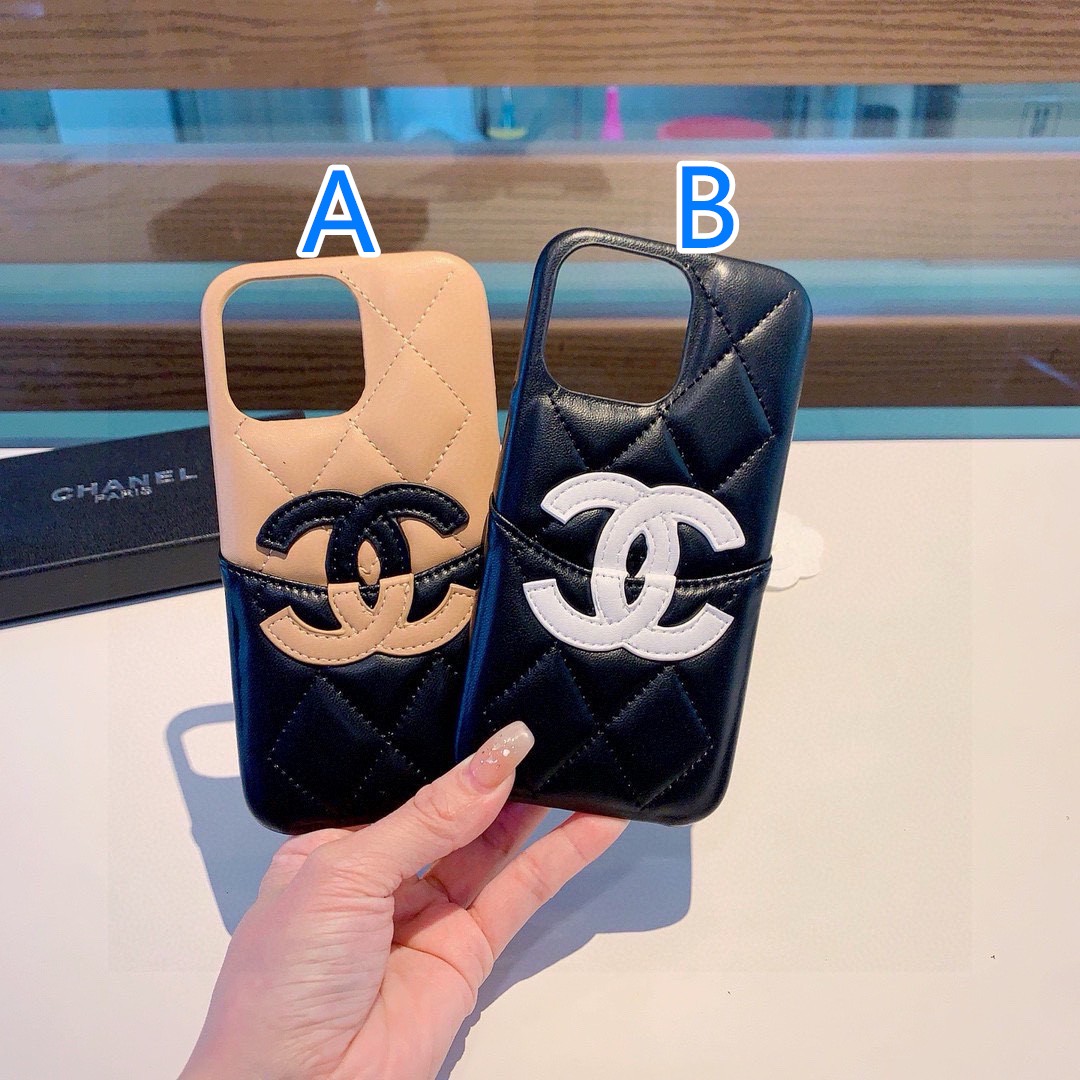 シャネル　　CHANEL　iPhoneケース　アイフォンケース　ココマーク　携帯ケース　カード収納　スマホケース　2色