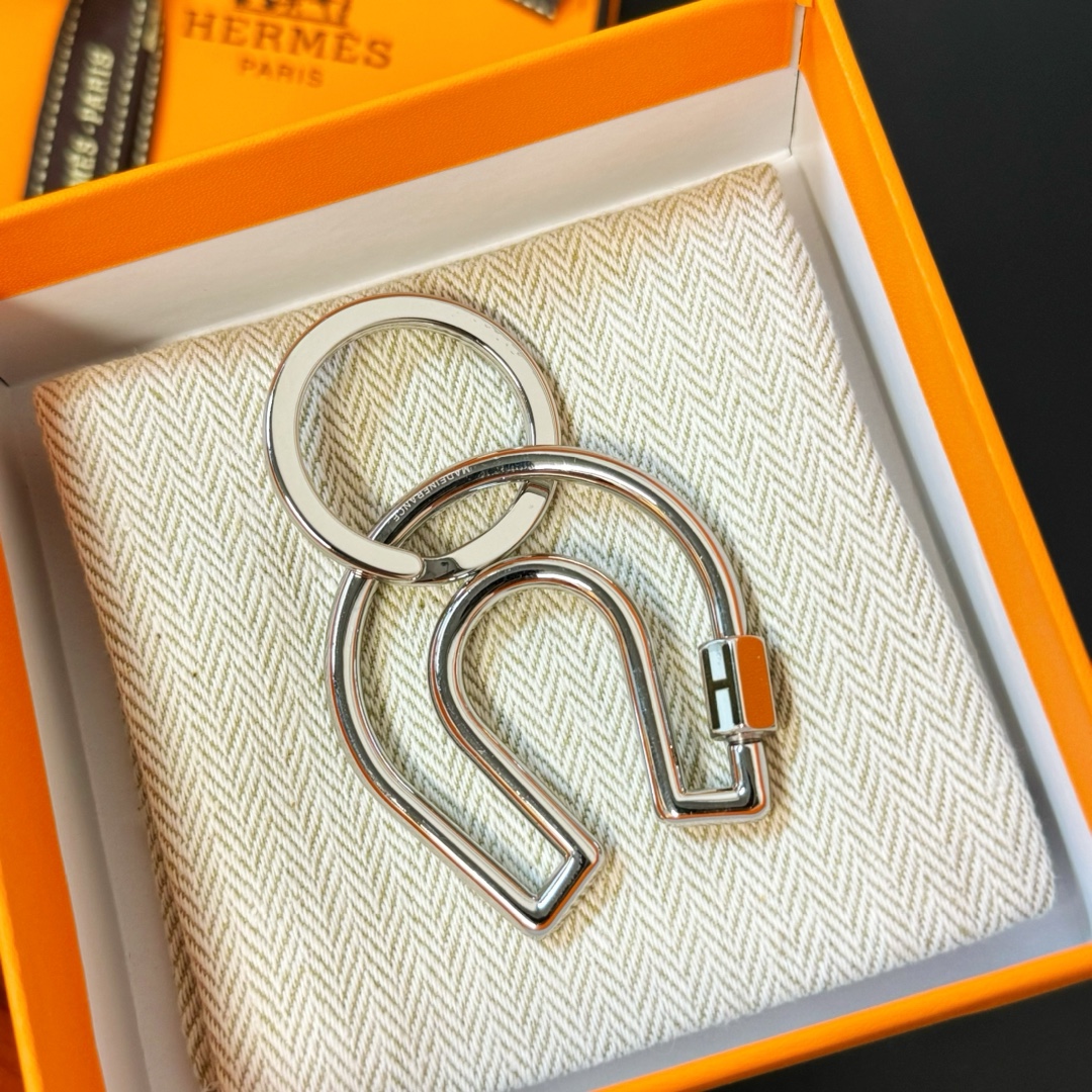 エルメス　キーリング　フェール ア シュヴァル　Hermes　Fer a Cheva　馬蹄モチーフ　バッグチャーム　キーホルダー　チャーム