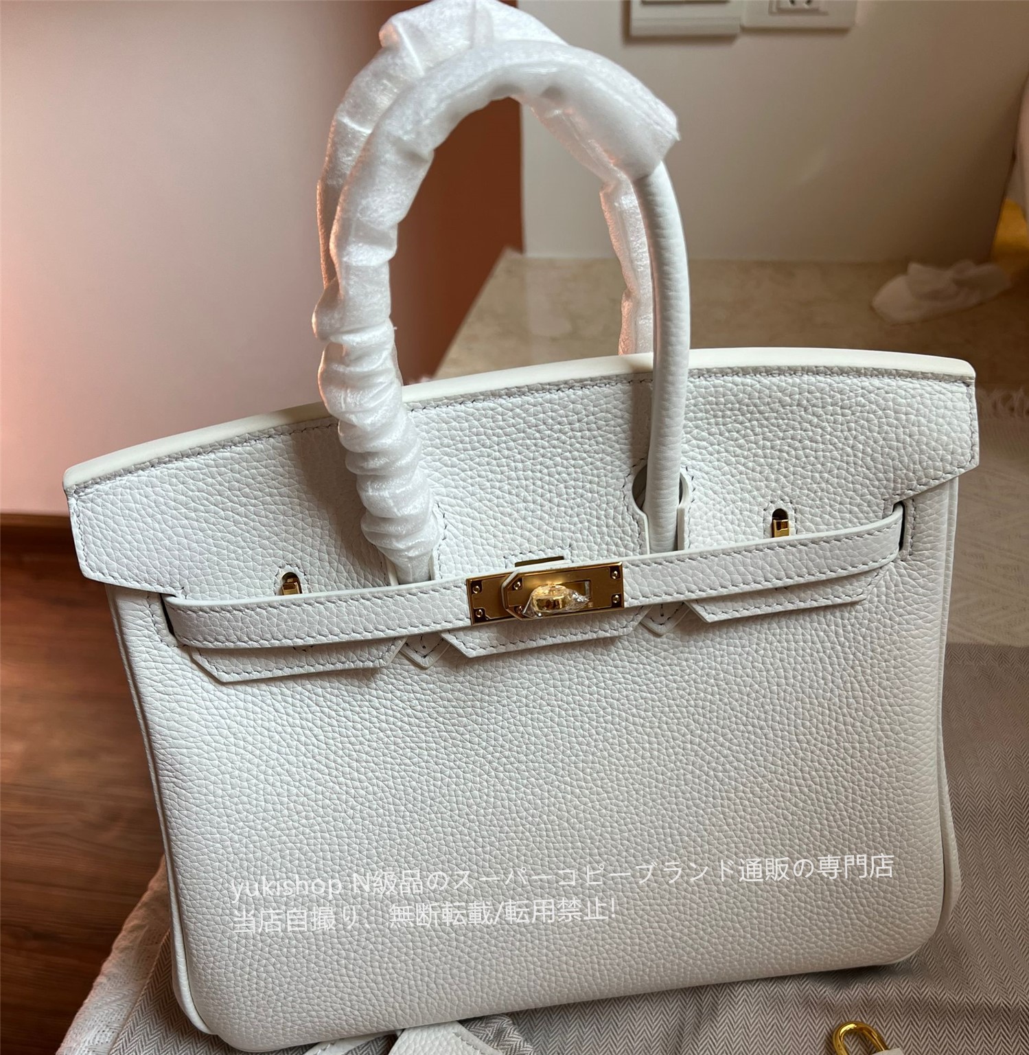 セール品　Hermes　エルメス　希少　Birkin　オーダーメイド　ホワイト　バーキン25　ゴールド金具　オシャレ　人気バッグ　レディース　ハンドバッグ