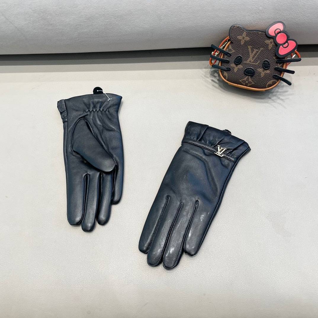 FERRAGAMO フェラガモ レディース 本革手袋 防寒 通勤 おしゃれ 高級感 ブラック