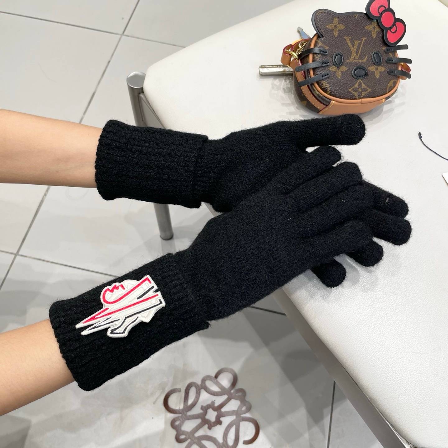 CHANEL シャネル レディース 手袋 カシミヤ混 スマホ対応 防寒 おしゃれ ホワイト - 画像 6