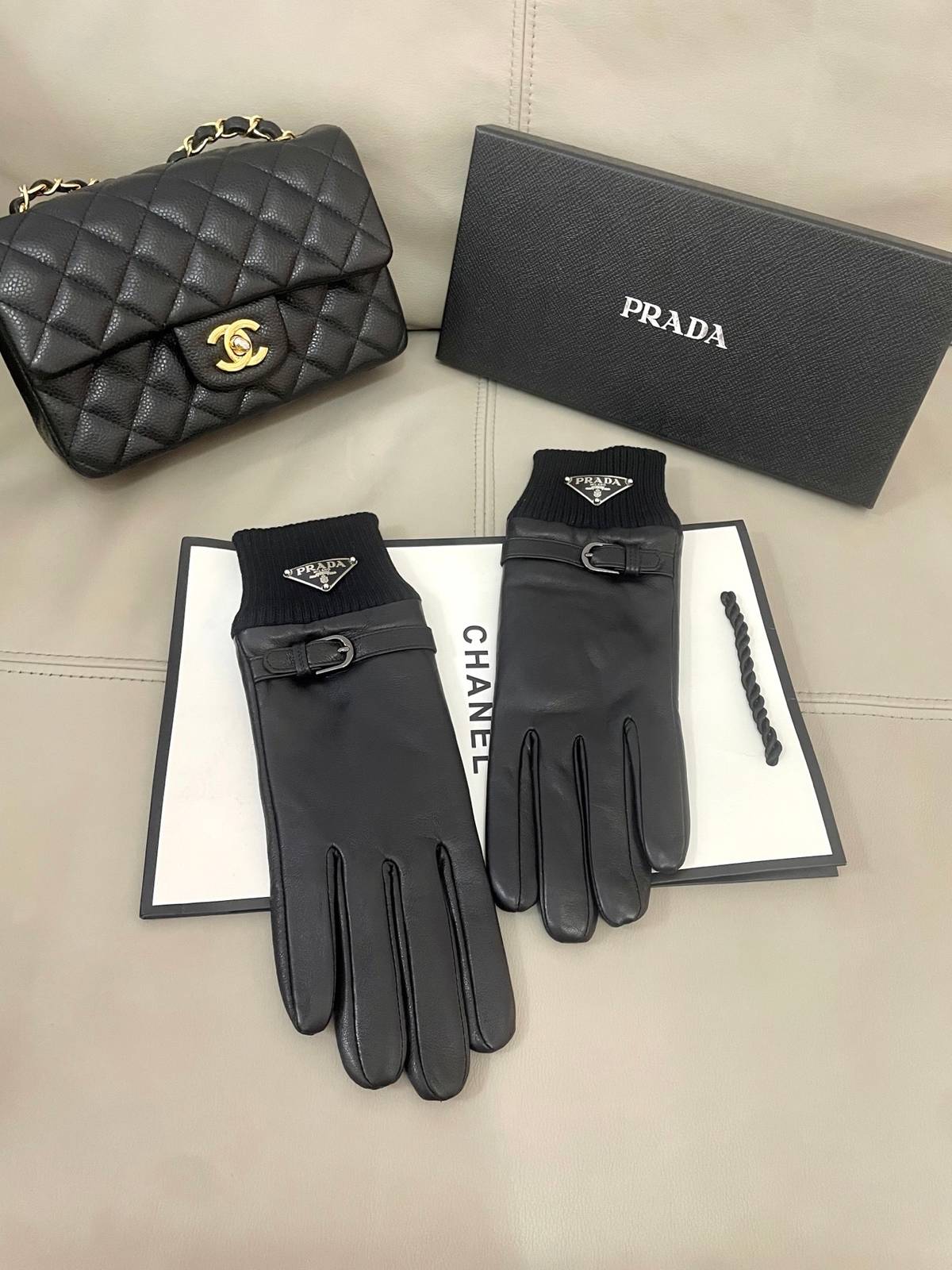 Prada プラダ レザー手袋 本革 通勤 防寒 高級 女性 ブラウン - 画像 8