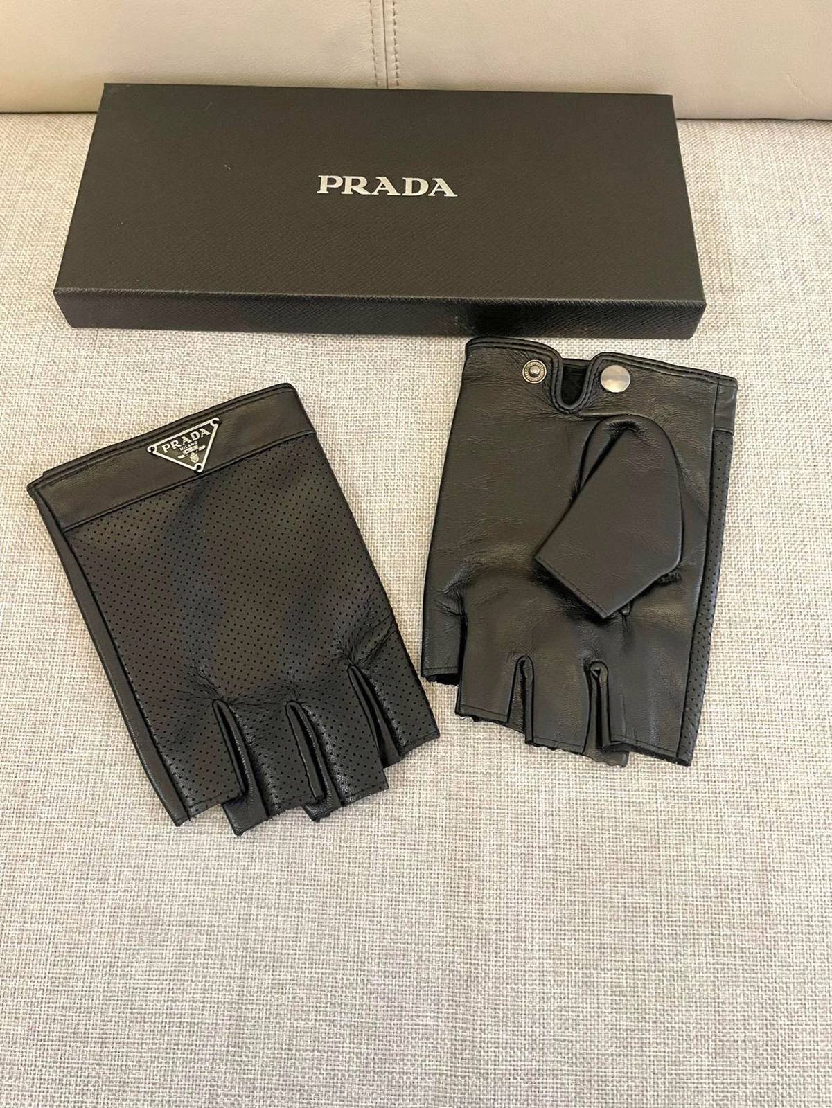 Prada プラダ レザー手袋 本革 通勤 防寒 高級 女性 ブラウン - 画像 10