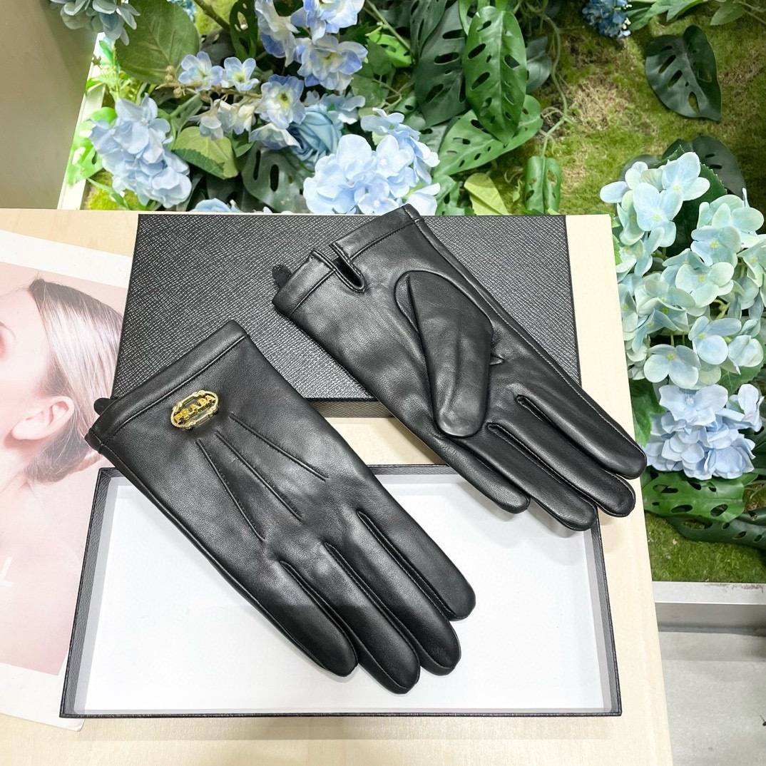 Prada プラダ レザー手袋 革手袋 本革 防寒 通勤 おしゃれ ブラック