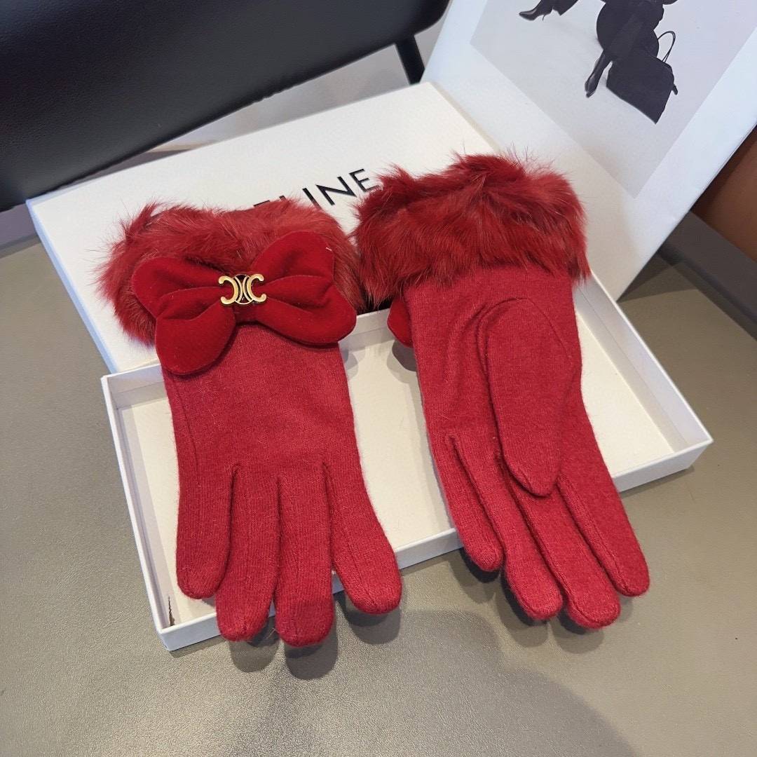 Celine セリーヌ 革手袋 レディース 防寒 通勤 ギフト フェイクファー付き レッド