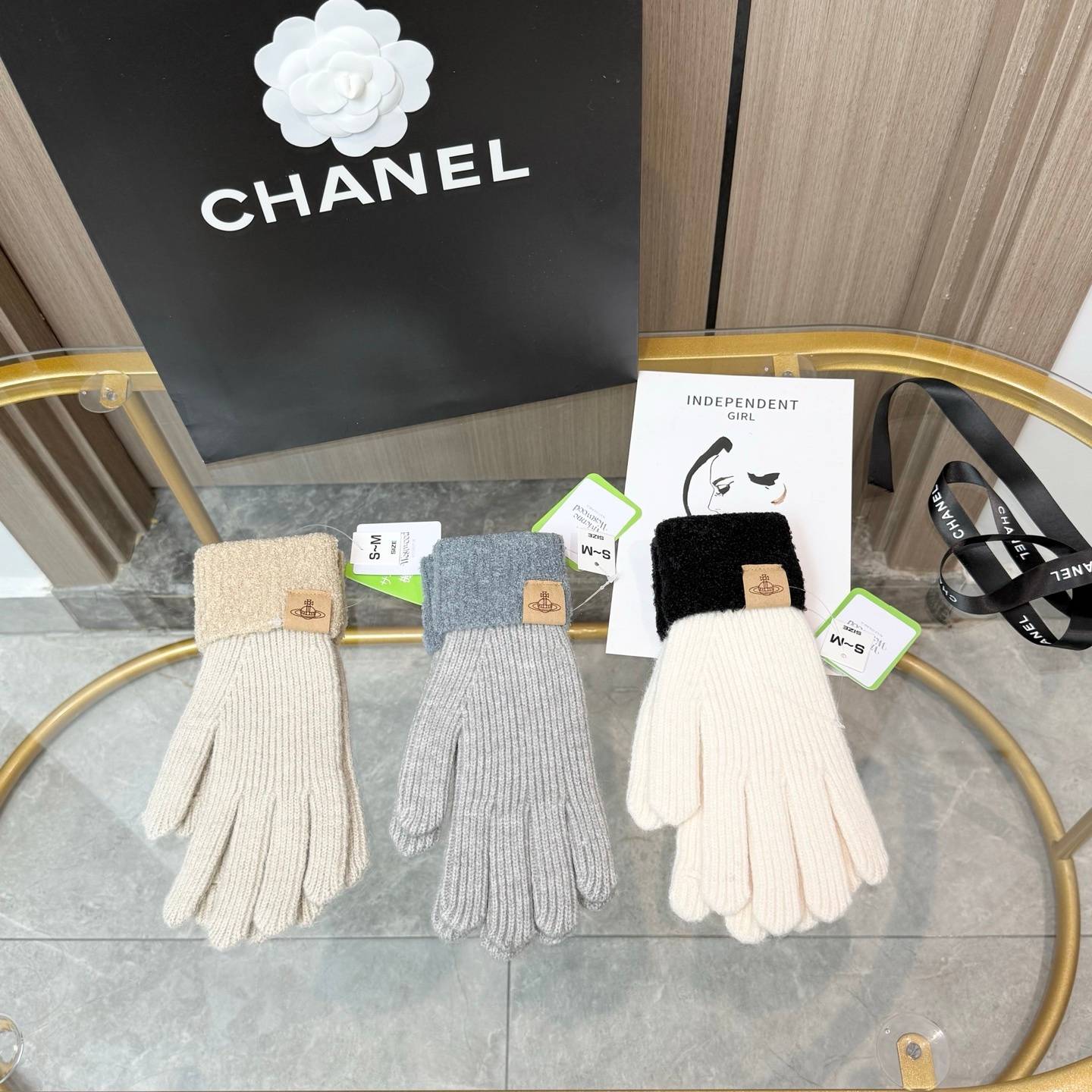 Vivienne Westwood ヴィヴィアン ウエストウッド ニット手袋 防寒 通勤 おしゃれ 2色 ホワイト グレー - 画像 7