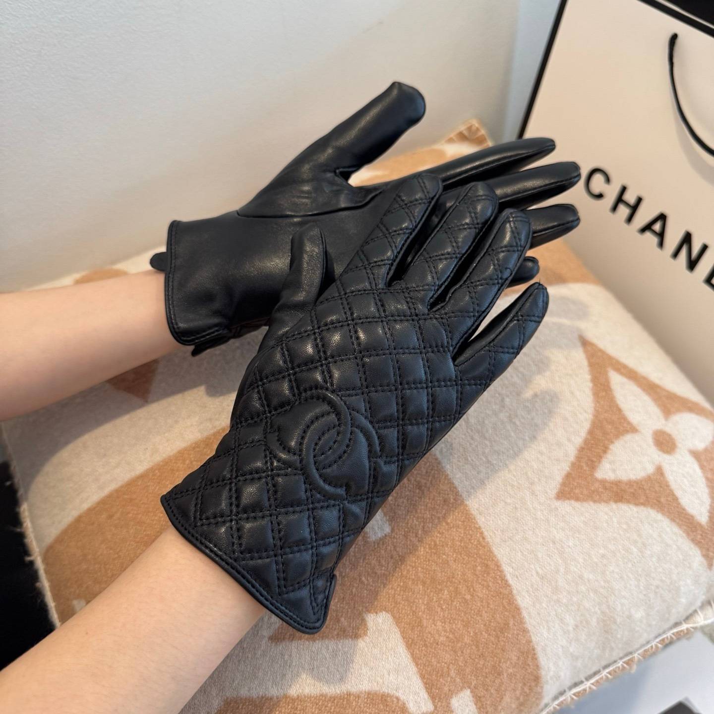 CHANEL シャネル 革手袋 本革 防寒 通勤 ブラック - 画像 8