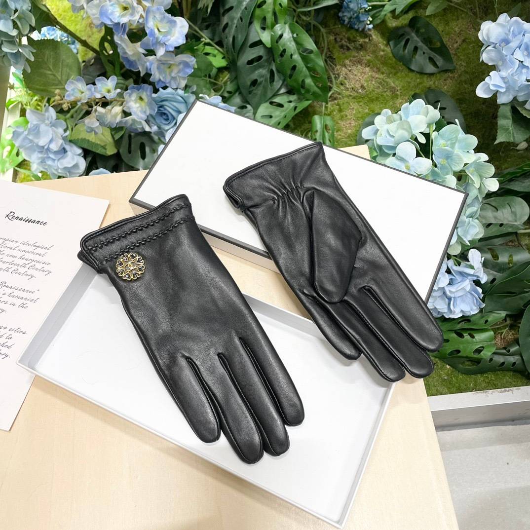 CHANEL シャネル レディース レザー手袋 本革 防寒 保温 スマホ対応 裏起毛 おしゃれ 通勤 冬 ブラック