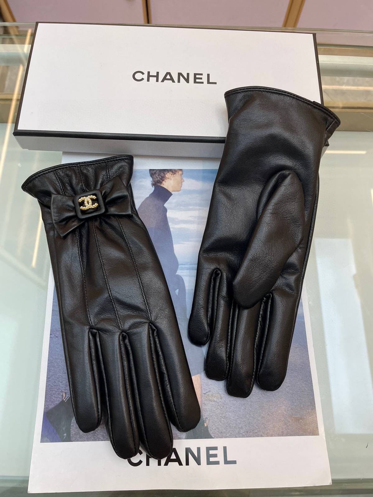 CHANEL シャネル 本革手袋 高級 防寒 山茶花 双C 通勤 レディース ブラック ブラウン - 画像 6