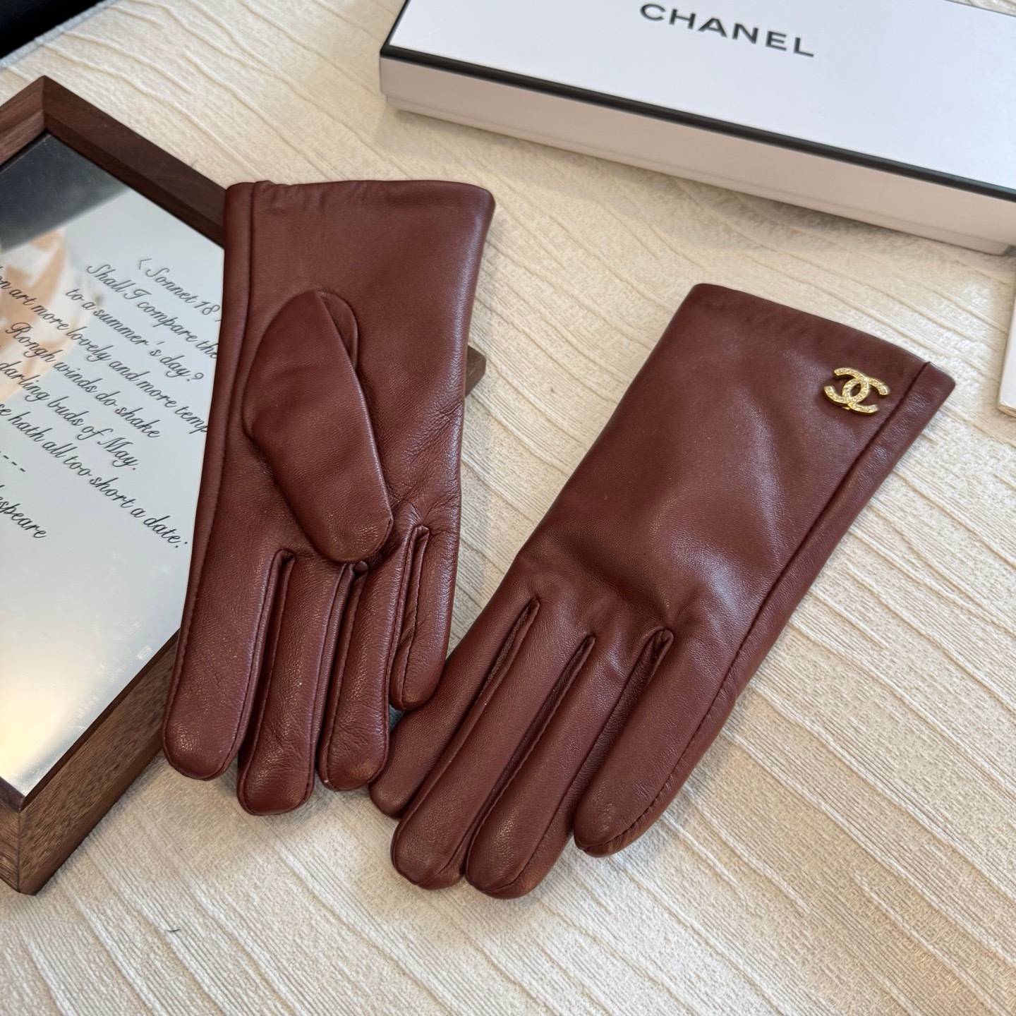 Chanel シャネル 本革手袋 レディース 防寒 保温 暖かい ブラウン ギフト プレゼント 通勤 通学 - 画像 2