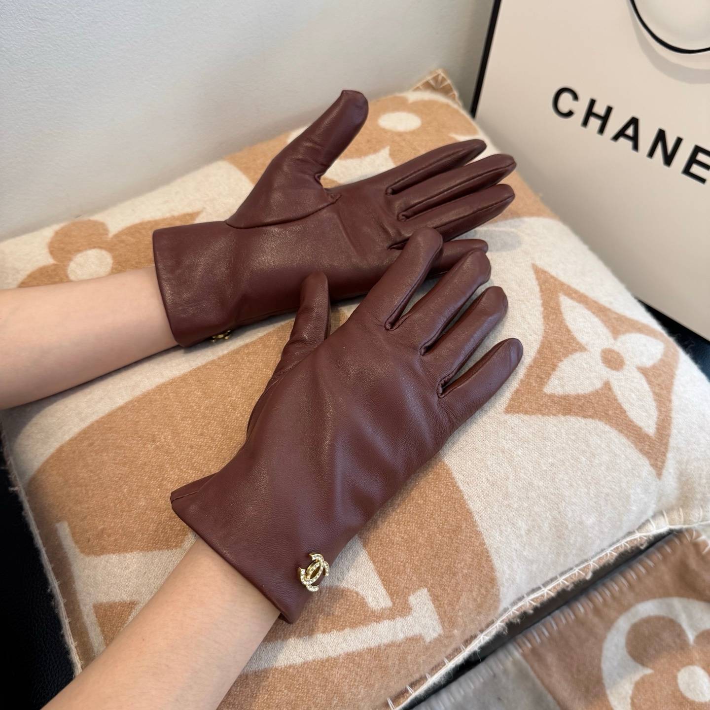 Chanel シャネル 本革手袋 レディース 防寒 保温 暖かい ブラウン ギフト プレゼント 通勤 通学 - 画像 4
