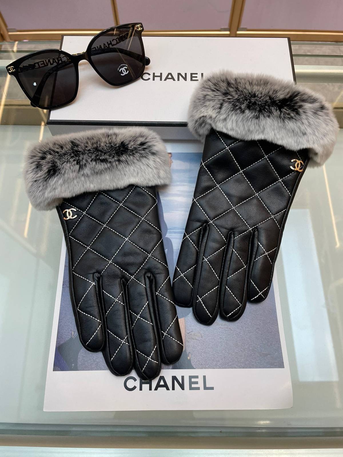 CHANEL シャネル レディース 本革手袋 レザー手袋 羊革 長手袋 防寒 冬 通勤 おしゃれ 高級感 プレゼント 贈り物 女性用 ブラック - 画像 8