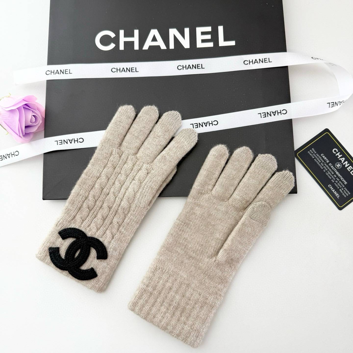 CHANEL シャネル 手袋 グローブ カシミアニット 編み込み 防寒 保温 通勤 ギフト ベージュ ブラック
