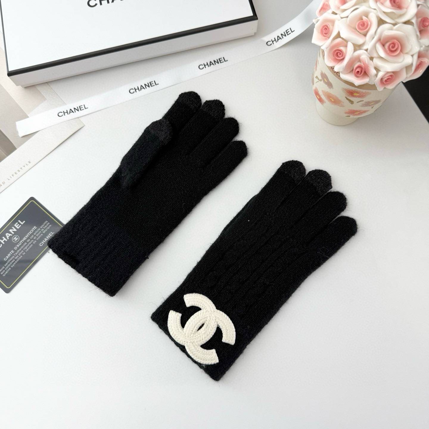 CHANEL シャネル 手袋 グローブ カシミアニット 編み込み 防寒 保温 通勤 ギフト ベージュ ブラック - 画像 3