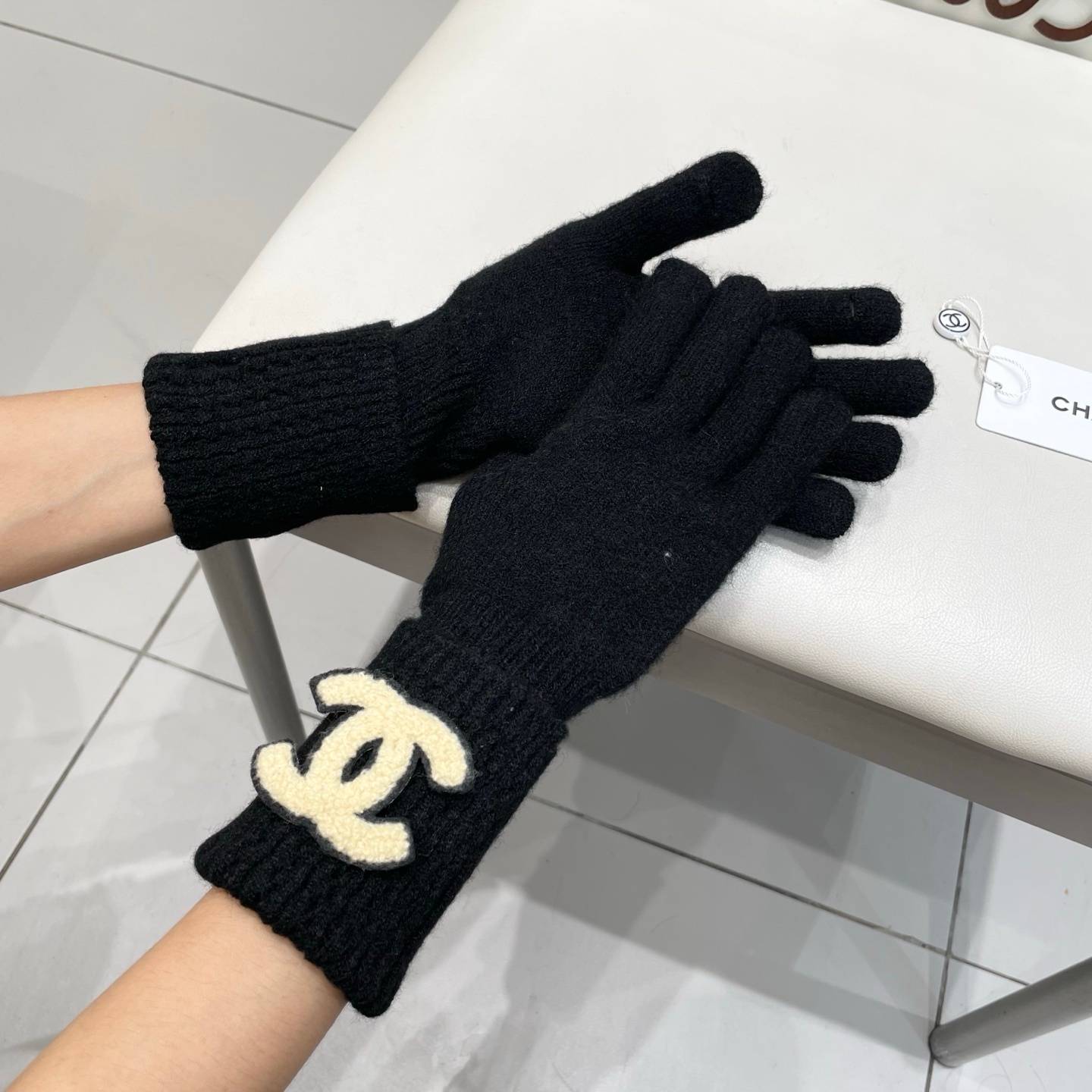 CHANEL シャネル レディース 革手袋 本革 スマホ対応 保温 おしゃれ ギフト ブラック ベージュ レッド グレー ホワイト - 画像 7