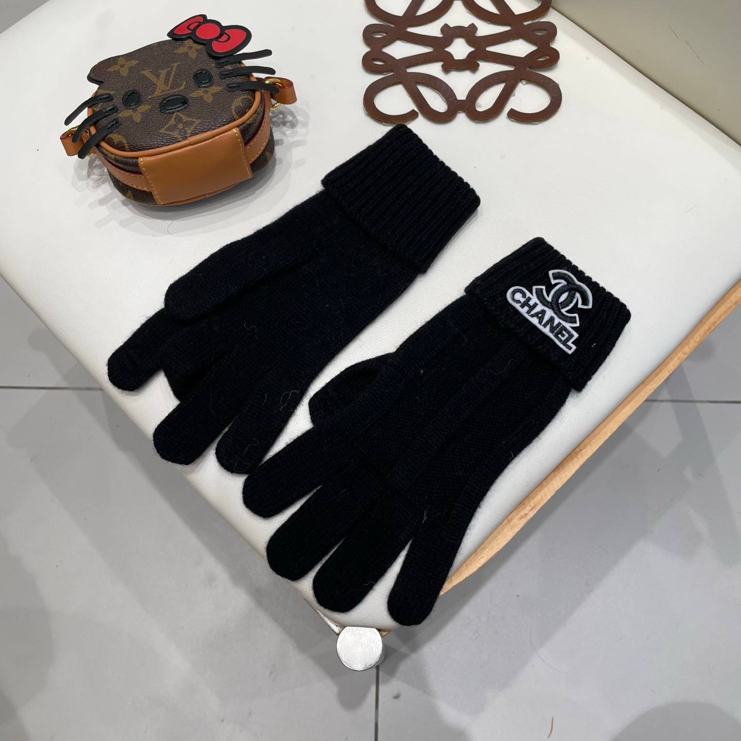 CHANEL シャネル レディースニット手袋 防寒 上品 秋冬 グレー ホワイト ネイビー ベージュ 全4色 - 画像 5