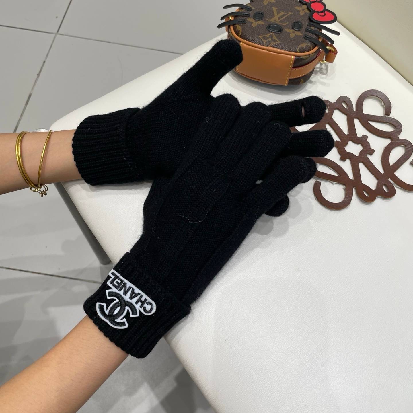 CHANEL シャネル レディースニット手袋 防寒 上品 秋冬 グレー ホワイト ネイビー ベージュ 全4色 - 画像 7