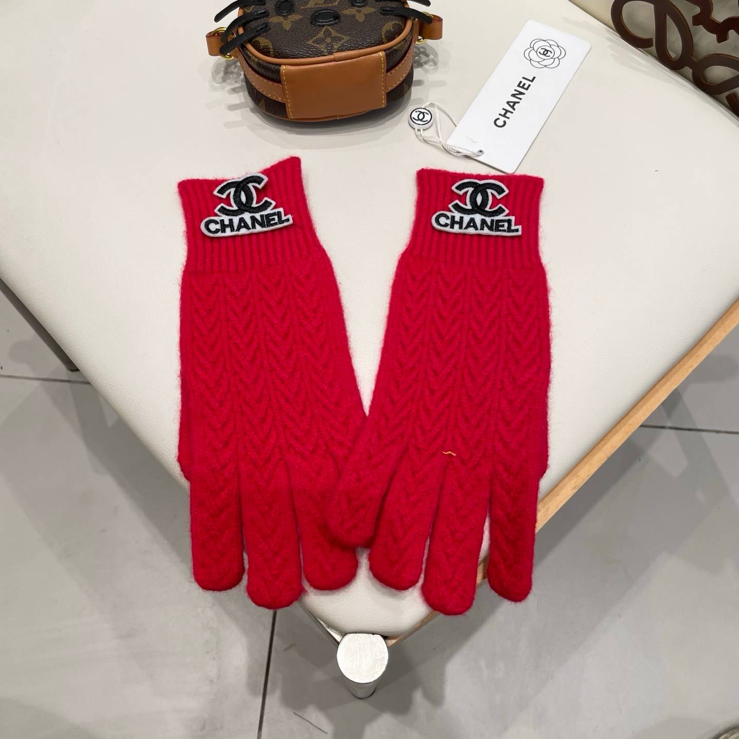 CHANEL シャネル ニット手袋 レディース 高級 防寒 おしゃれ レッド - 画像 2