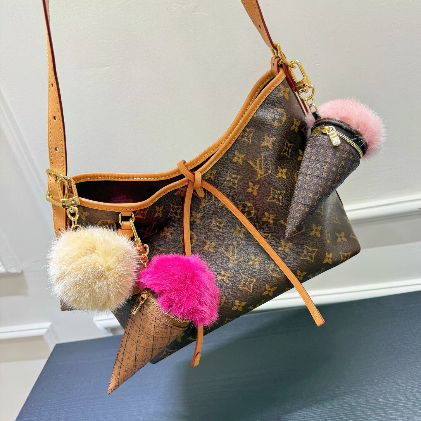 ルイヴィトン 　LouisVuitton 　アLVアイスクリーム　モノグラムリバース ローズ　チャーム　アクセサリー  　バッグチャーム - 画像 10