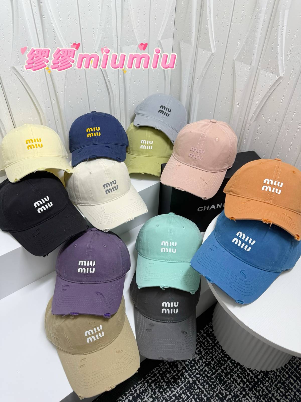 MIU ミュウミュ ロゴTシャツ ロゴ刺繍 クルーネック 綿100 全9色展開 - 画像 5