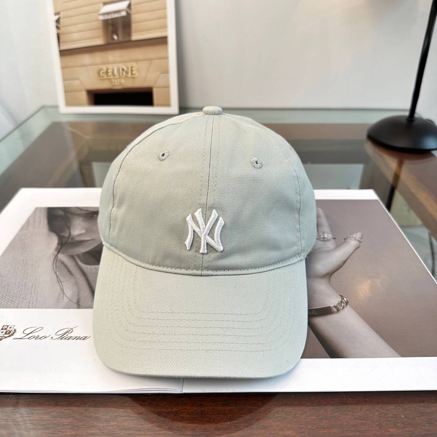 NEW ERA ニューエラ キャップ ベースボールキャップ ロゴ刺繍 メッシュ構造 ストリート サイズ調整可能 ブラック ホワイト ネイビー ベージュ カーキ