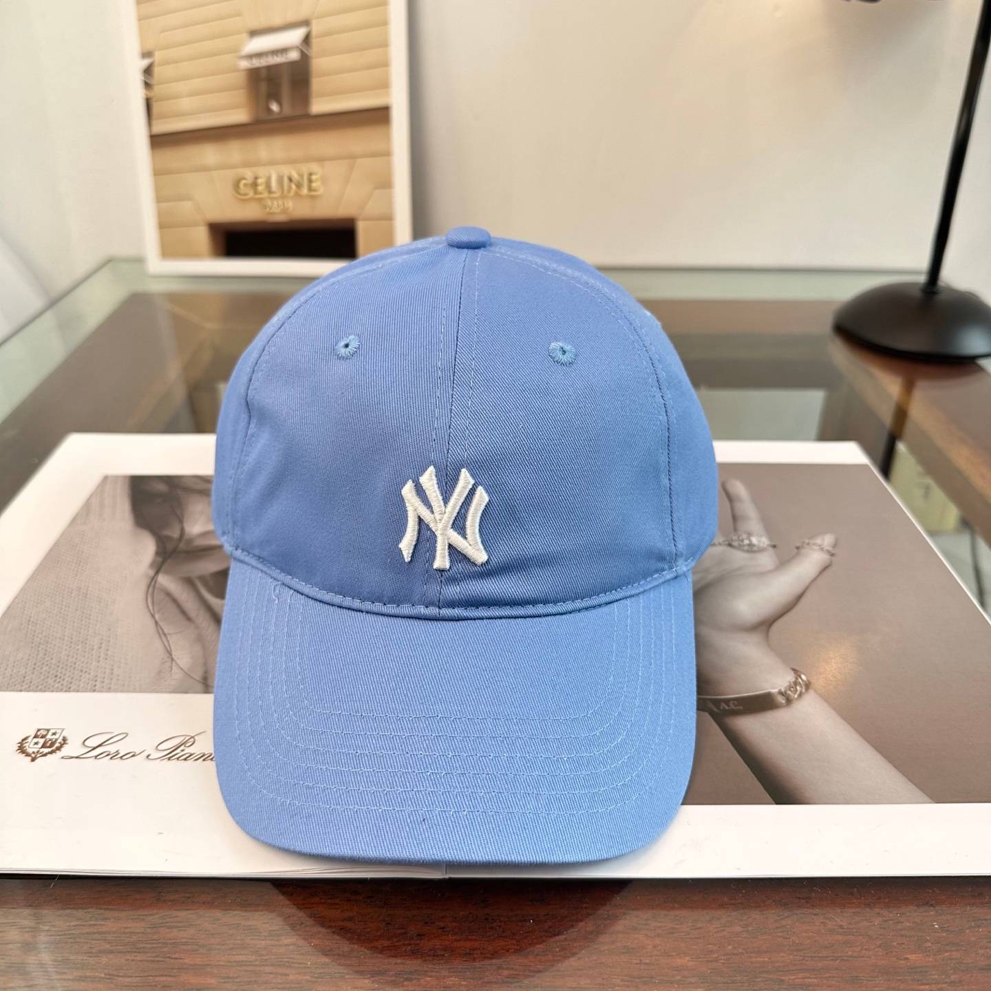 NEW ERA ニューエラ キャップ ベースボールキャップ ロゴ刺繍 メッシュ構造 ストリート サイズ調整可能 ブラック ホワイト ネイビー ベージュ カーキ - 画像 5