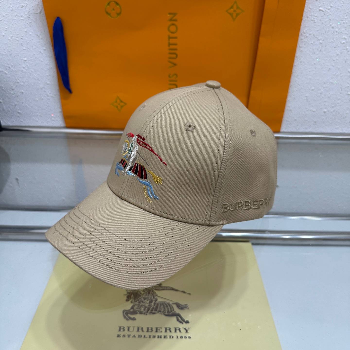 BURBERRY バーバリー キャップ ベースボールキャップ ロゴ刺繍 チェック柄 コットン ストリート メンズ レディース ユニセックス - 画像 10