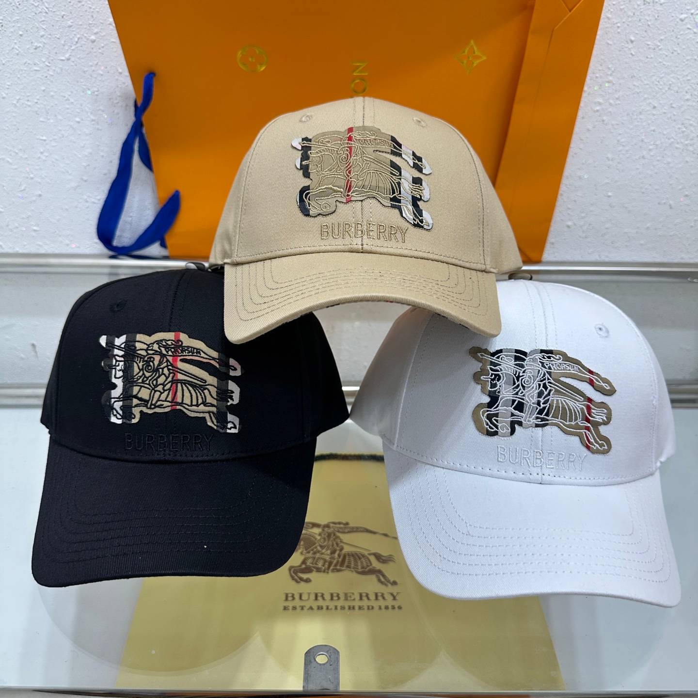 BURBERRY バーバリー キャップ ベースボールキャップ ロゴ刺繍 チェック柄 コットン ストリート メンズ レディース ユニセックス - 画像 16
