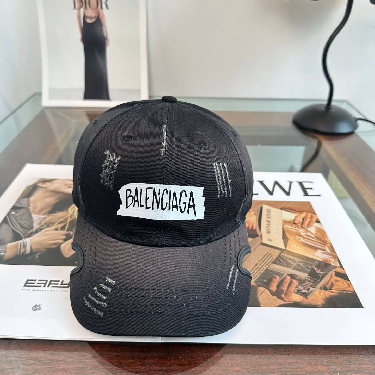 BALENCIAGA バレンシアガ キャップ ベースボールキャップ ロゴ刺繍 ダメージ加工 ストリート メンズ レディース ユニセックス ブラック ベージュ - 画像 2